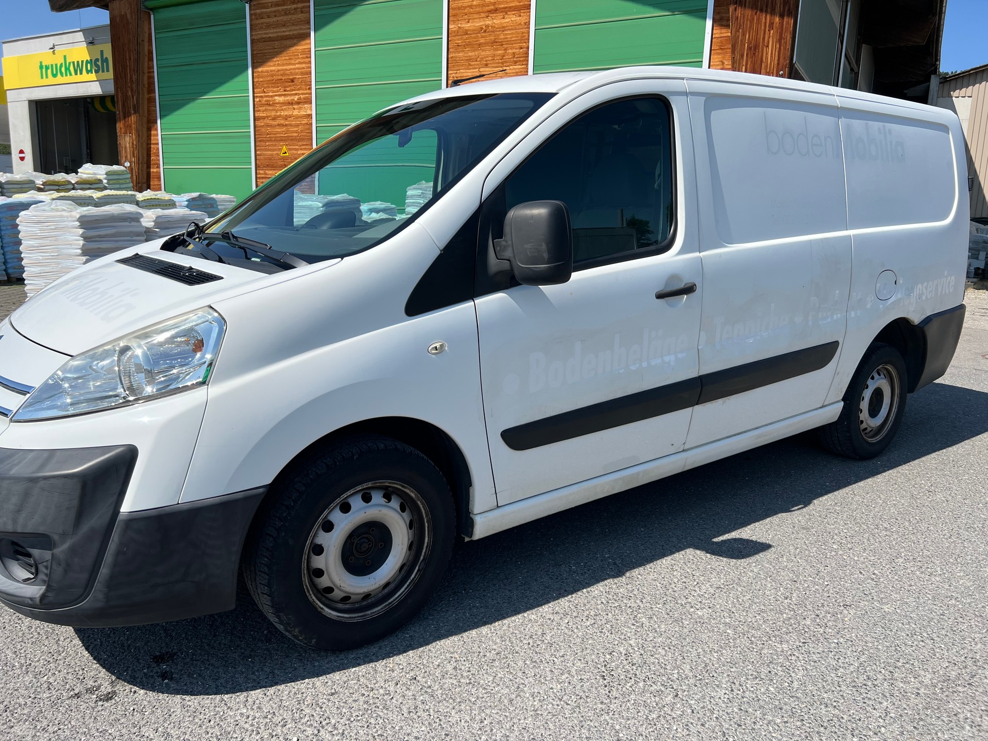 CITROEN Jumpy 2.0 HDi 12 L2H1-image-1