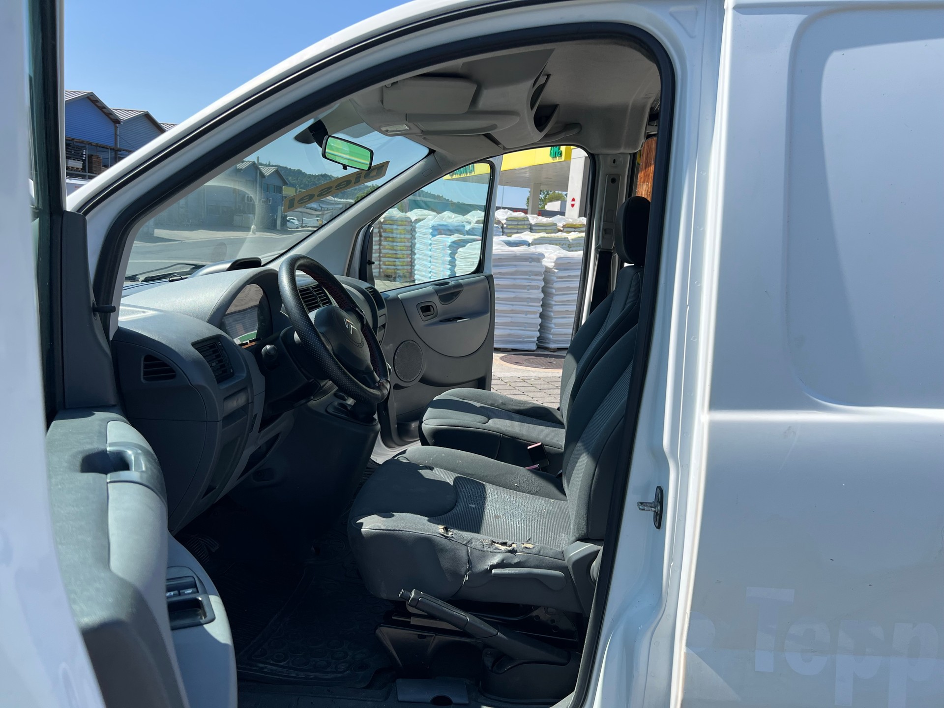 CITROEN Jumpy 2.0 HDi 12 L2H1-image-7
