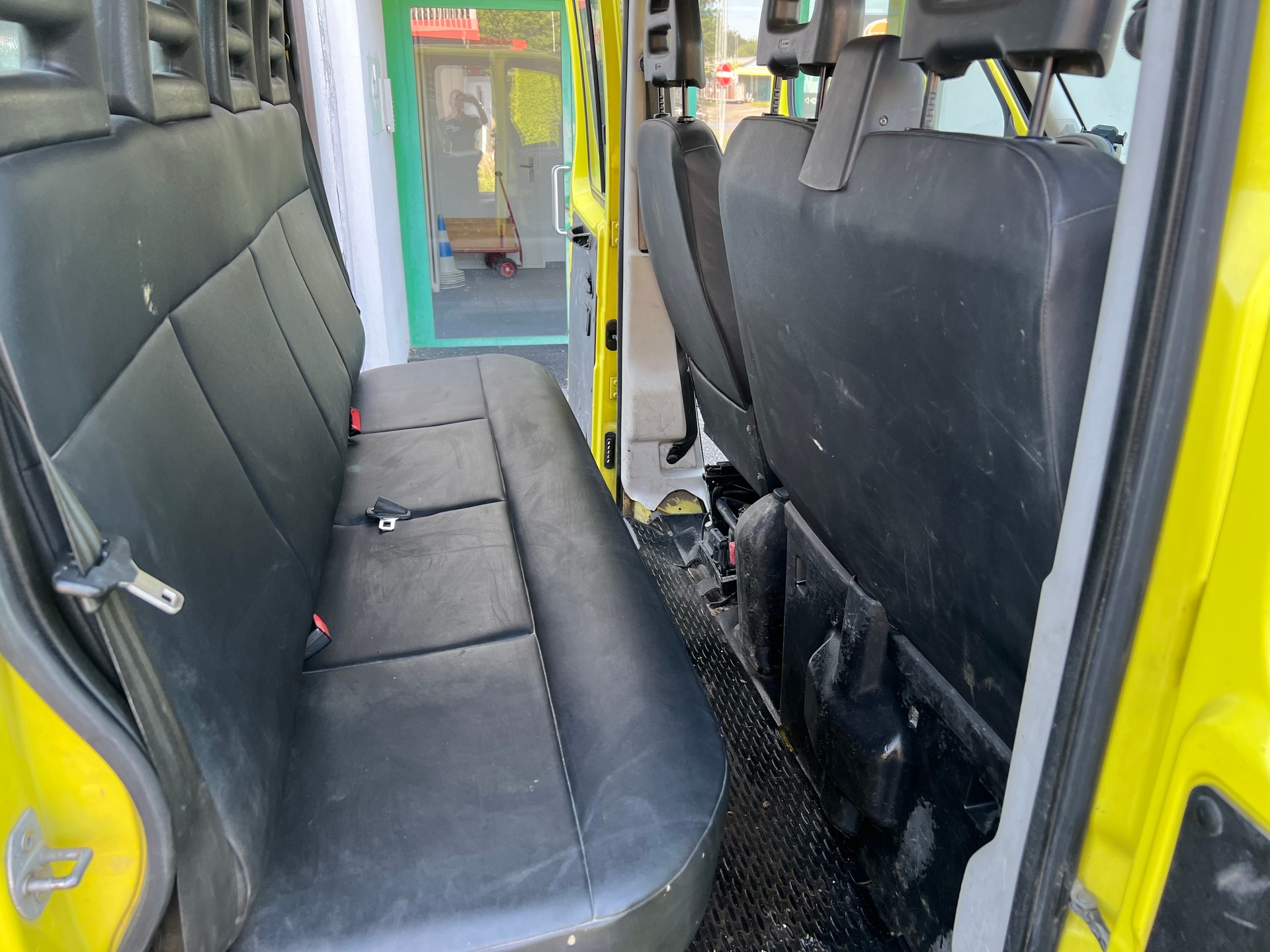 IVECO 35 S 15 D-image-8