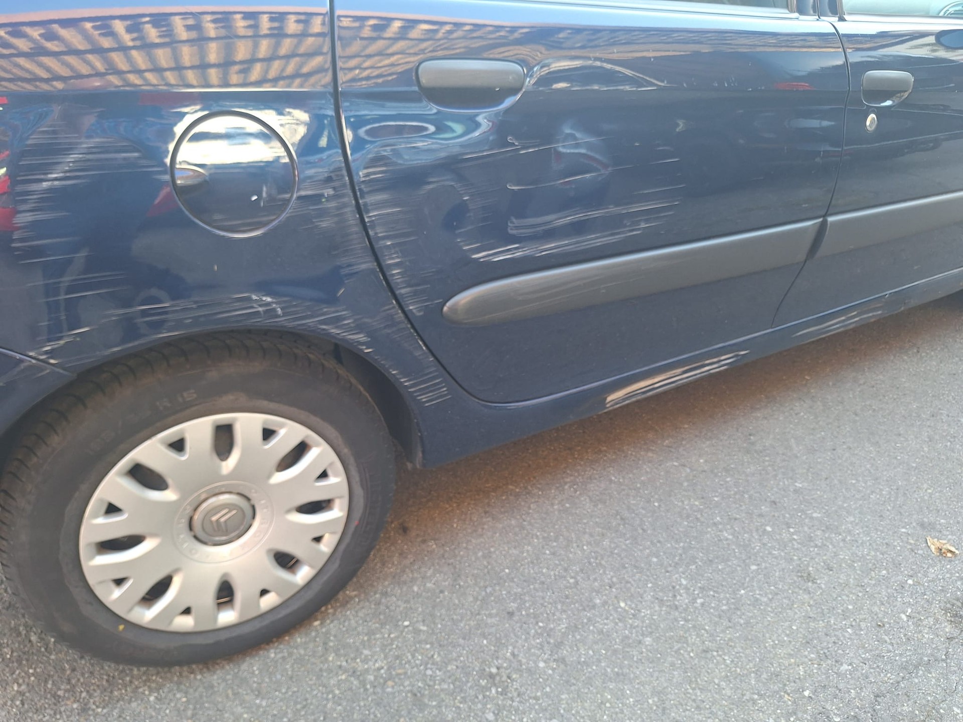 CITROEN Xsara Picasso 1.6i 16V Exclusive-image-12