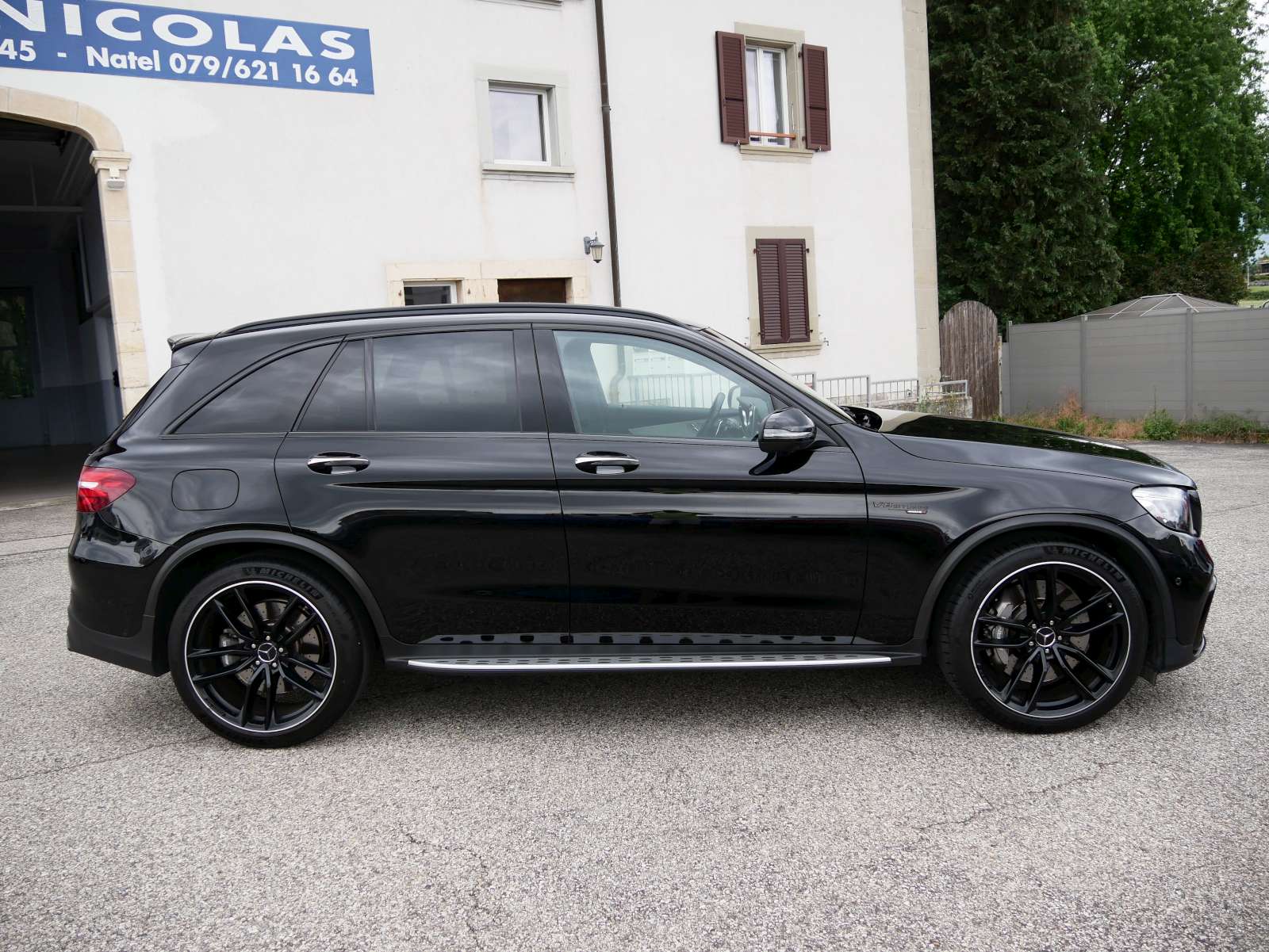 MERCEDES-BENZ GLC 63 AMG 4Matic+ 9G-Tronic-image-4