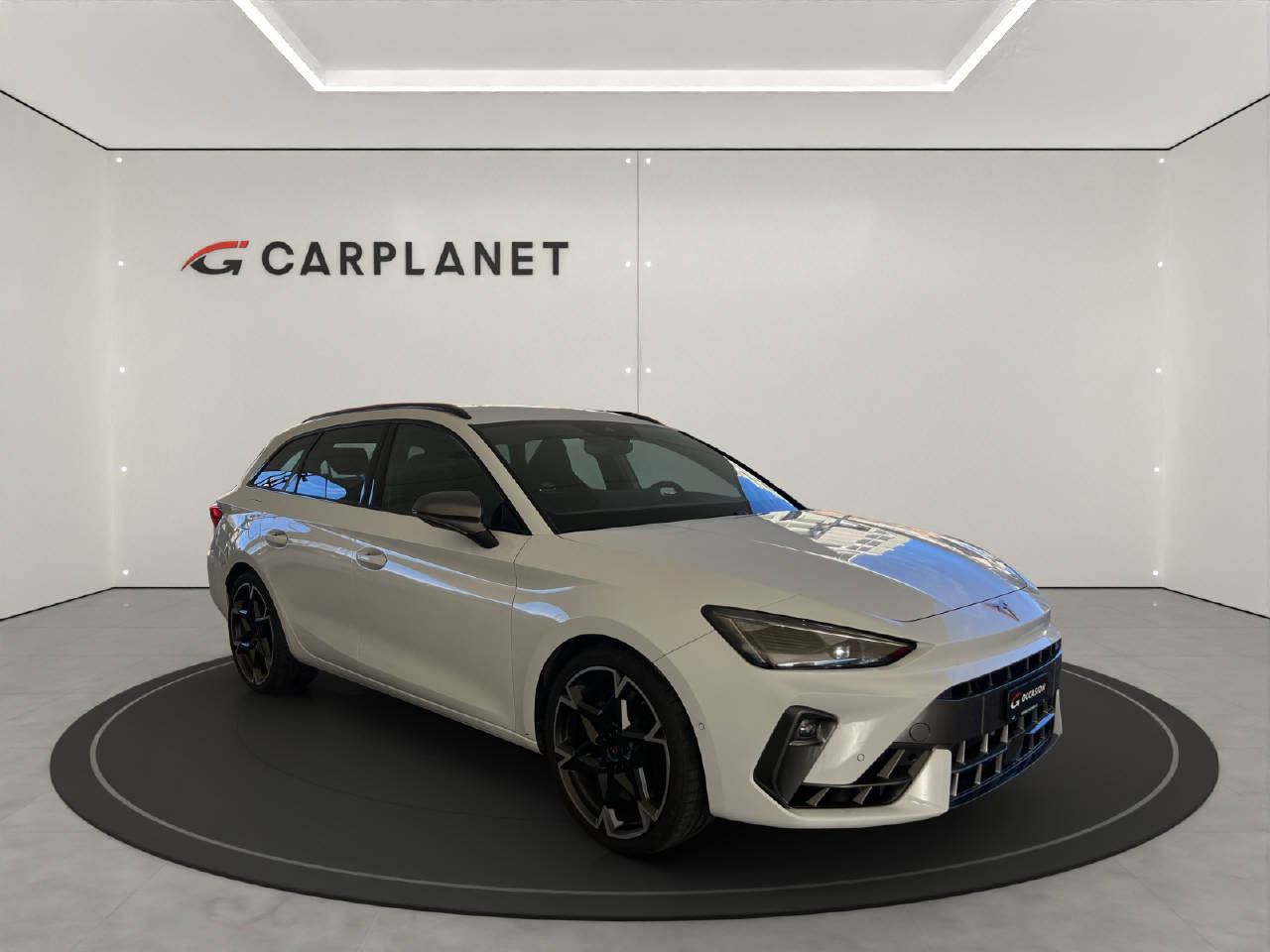 CUPRA Leon ST 2.0 TSI VZ 333PS 4x4 4Drive DSG *inkl. AHK*-image-1