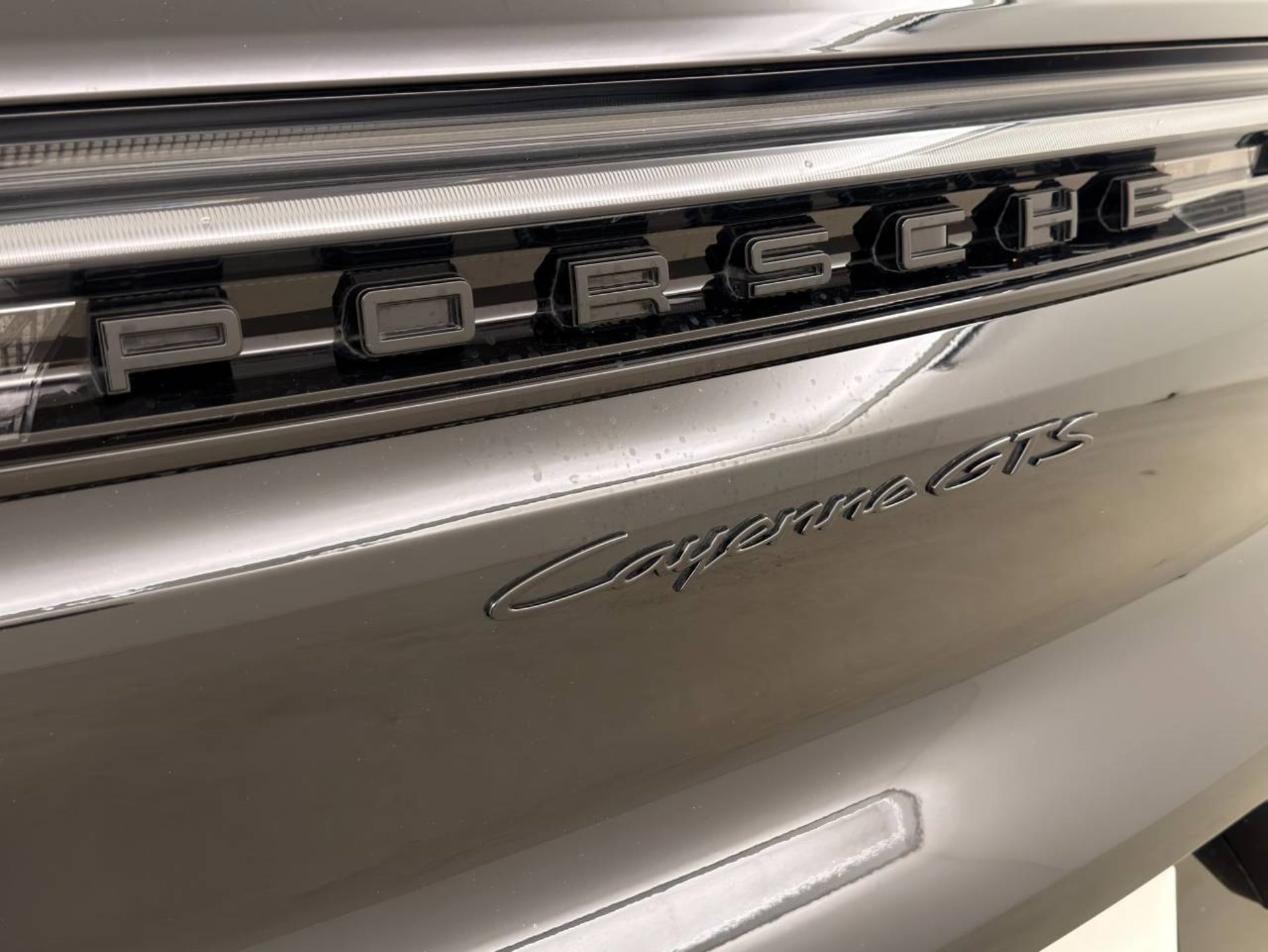 PORSCHE Cayenne GTS-image-11