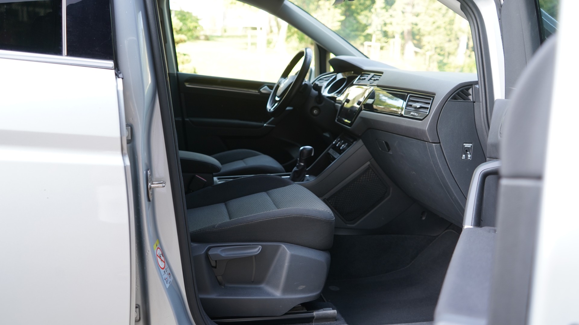 VW Touran 1.4 TSI BlueMotion Technology Trendline DSG-image-15