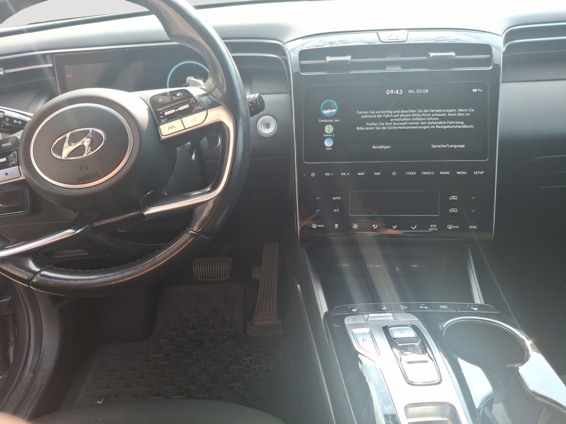 HYUNDAI Tucson 1.6 TGDI 48V Origo DCT 4WD-image-8