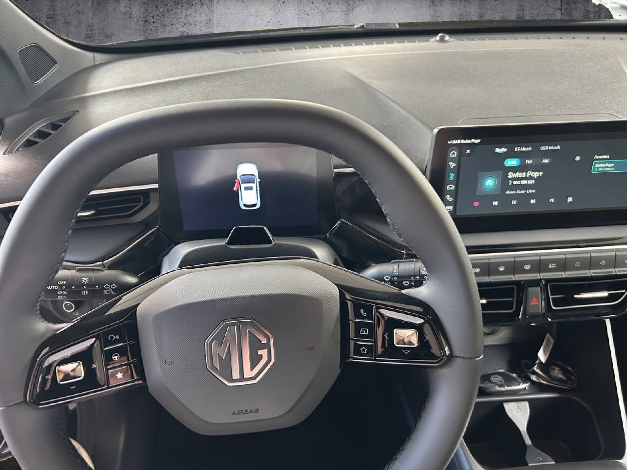 MG 3 1.5 Hybrid Luxury-image-6