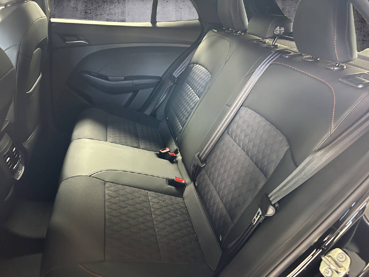 MG 3 1.5 Hybrid Luxury-image-7