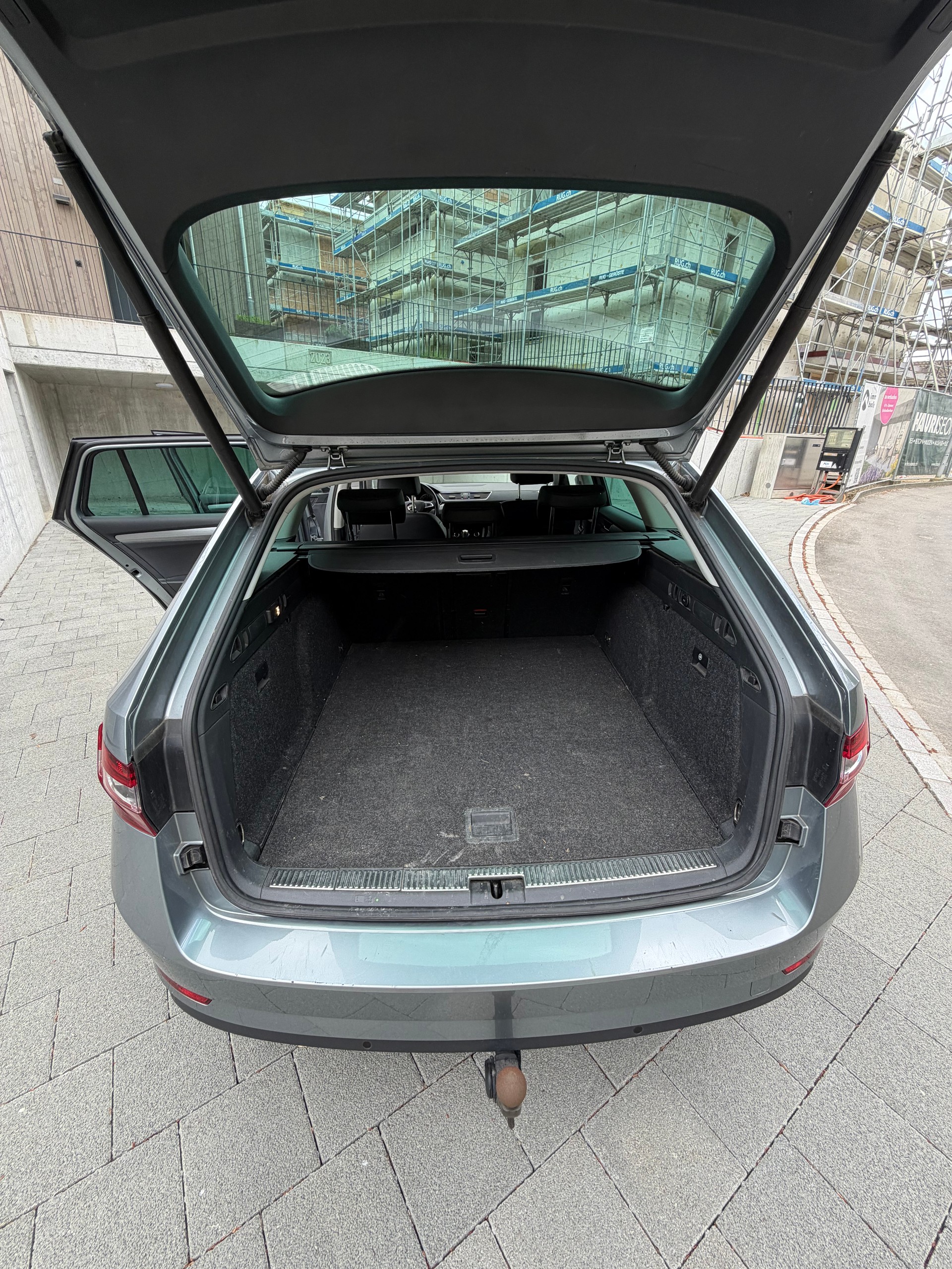 SKODA 2.0 TDI 190 SportLine+ 4x4 DSG-image-5