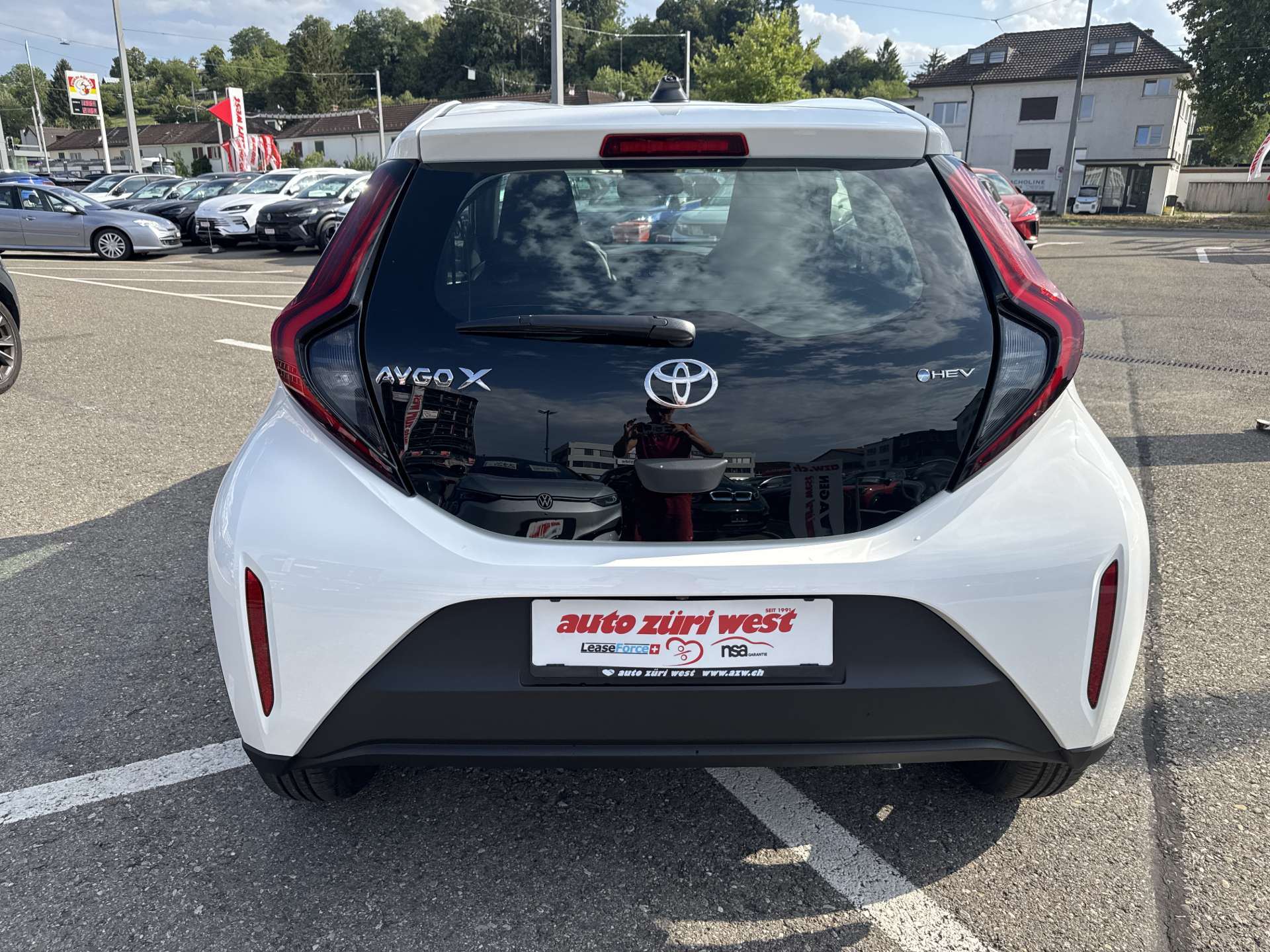 TOYOTA Aygo X 1.5 Comfort NEUES MODELL e-CVT Automat-image-14