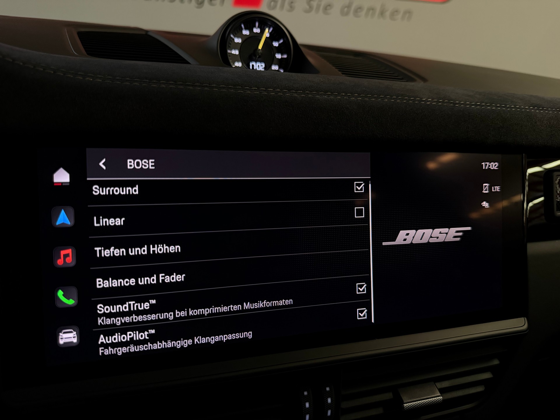 PORSCHE Cayenne Turbo GT incl. Approved-image-32