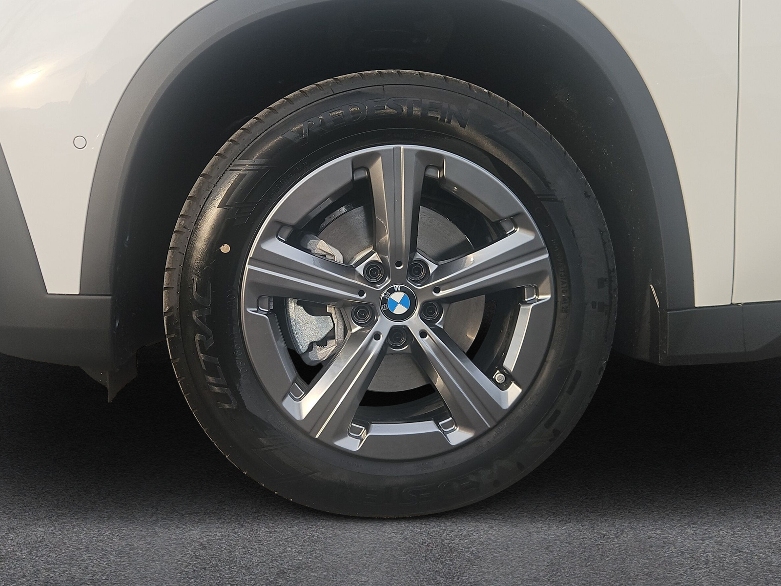 BMW X1 sDrive 18i-image-9