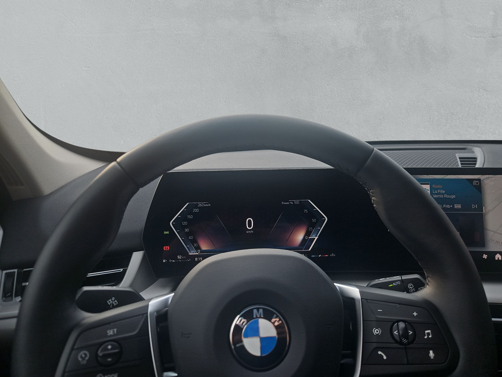 BMW X1 sDrive 18i-image-22
