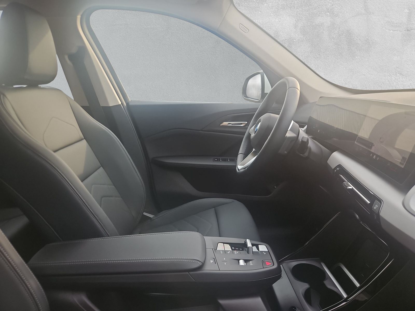 BMW X1 sDrive 18i-image-13