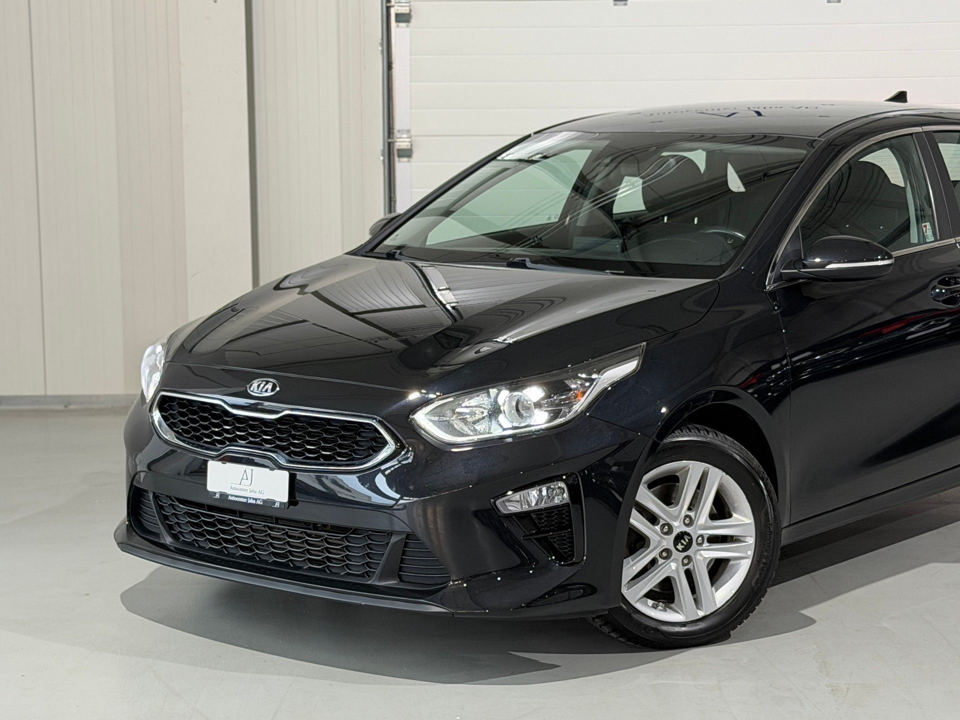KIA Ceed 1.4 T-GDi Style DCT (CH)-image-1