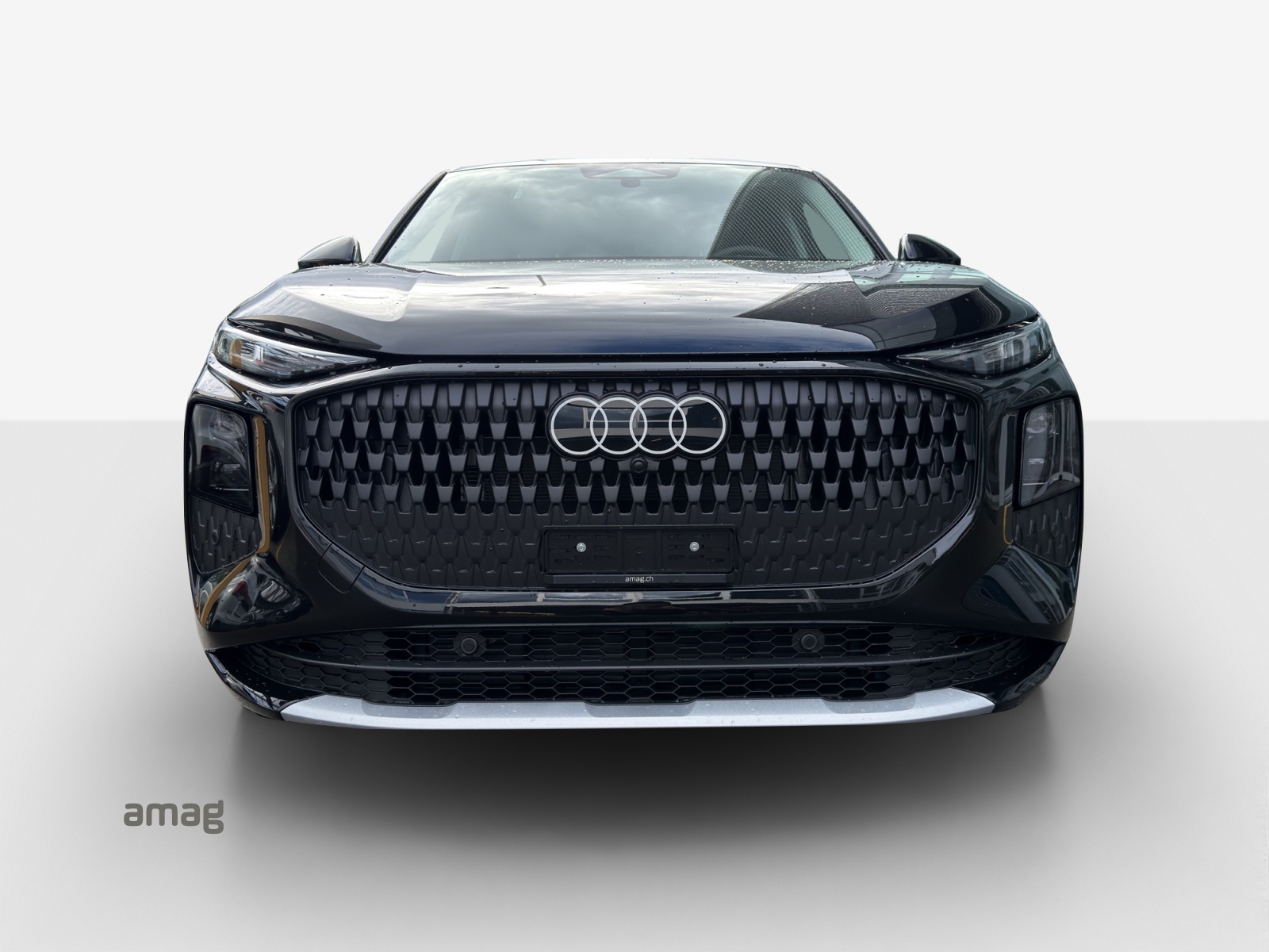 AUDI Q3 Sportback 110 kW TFSI S tronic-image-6