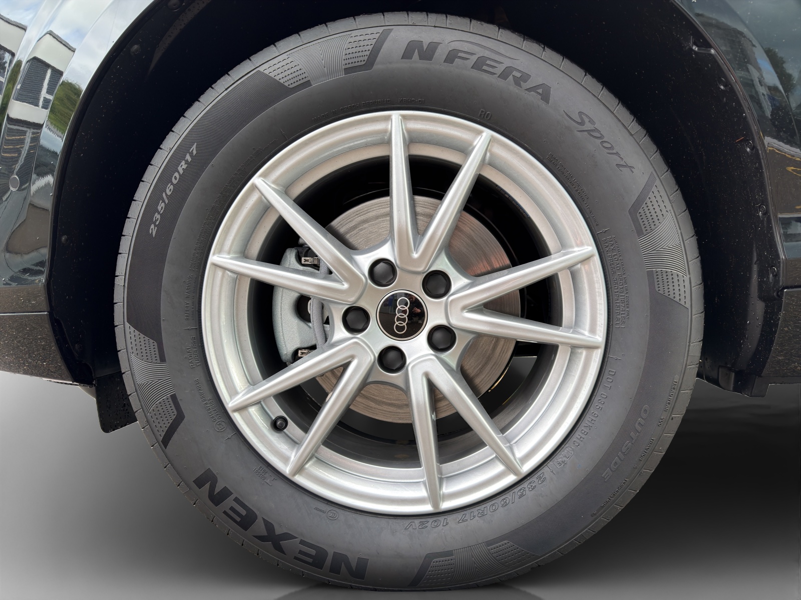 AUDI Q3 Sportback 110 kW TFSI S tronic-image-13