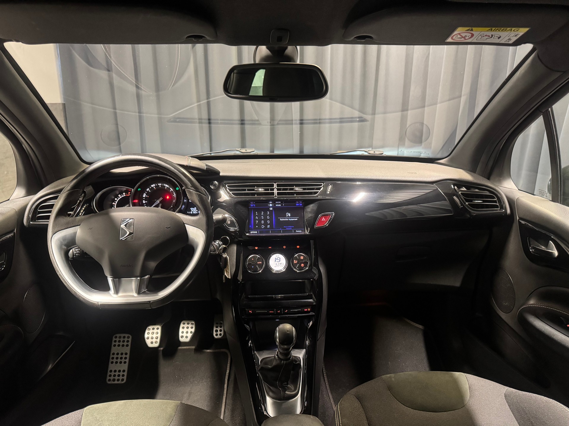 DS AUTOMOBILES DS 3 1.6 THP Performance Line (159-image-8