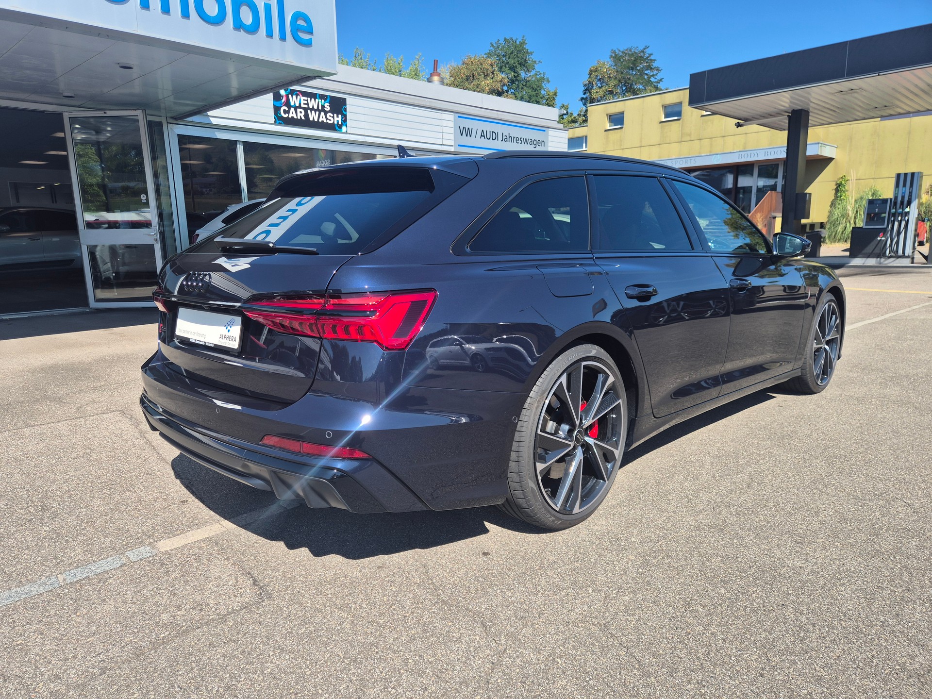 AUDI S6 Avant 3.0 TDI quattro tiptronic-image-4