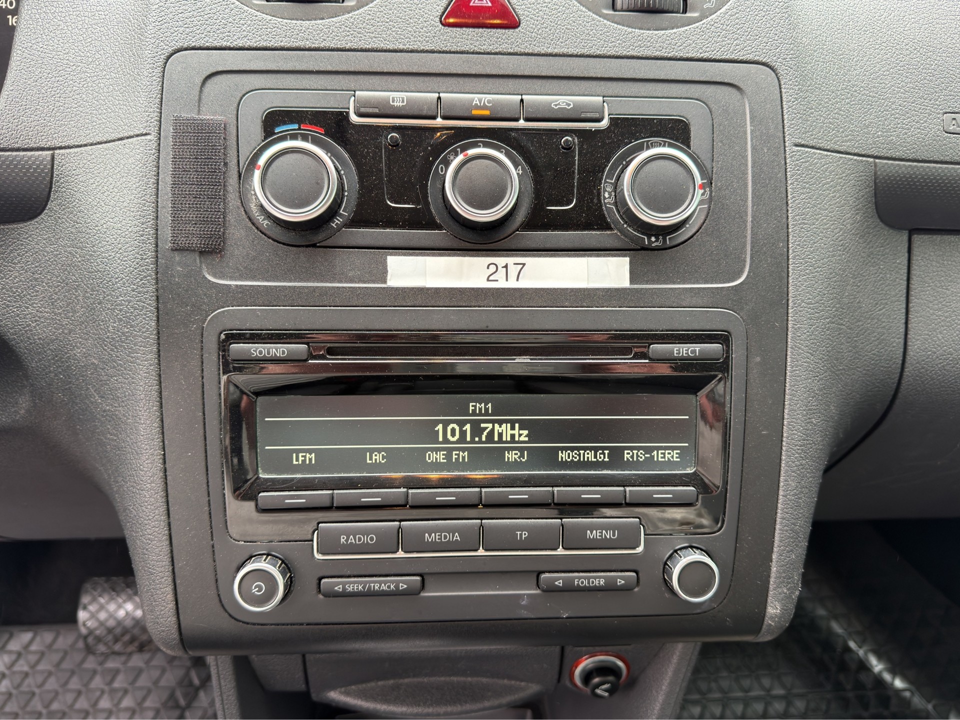 VW Caddy 1.6 TDI Blue Motion Technology Trendline DSG-image-14
