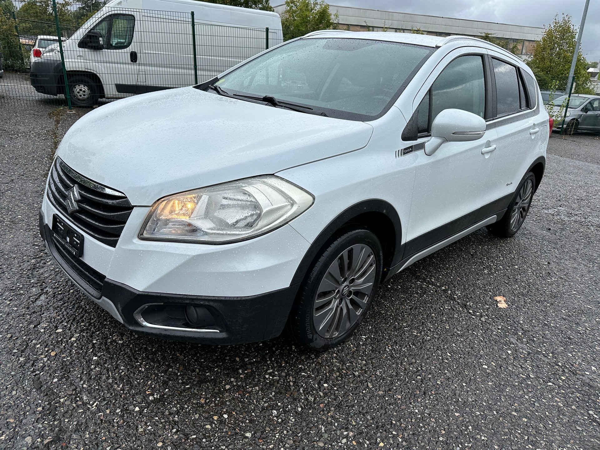 SUZUKI SX4 S-Cross 1.6 TD PizSulai Top 4WD TCSS-image-2