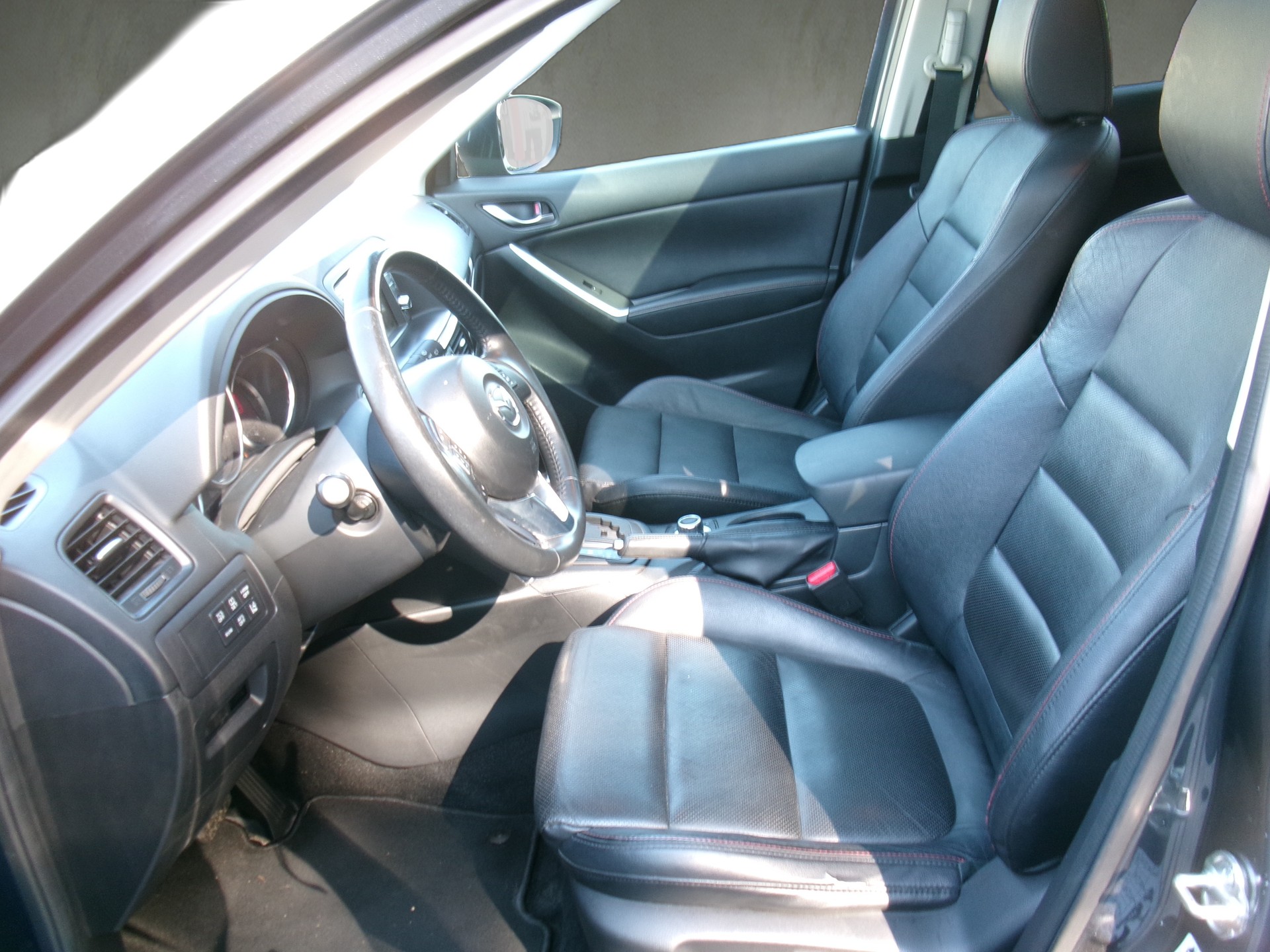 MAZDA CX-5 2.2 D HP Revolution AWD Automatic-image-11