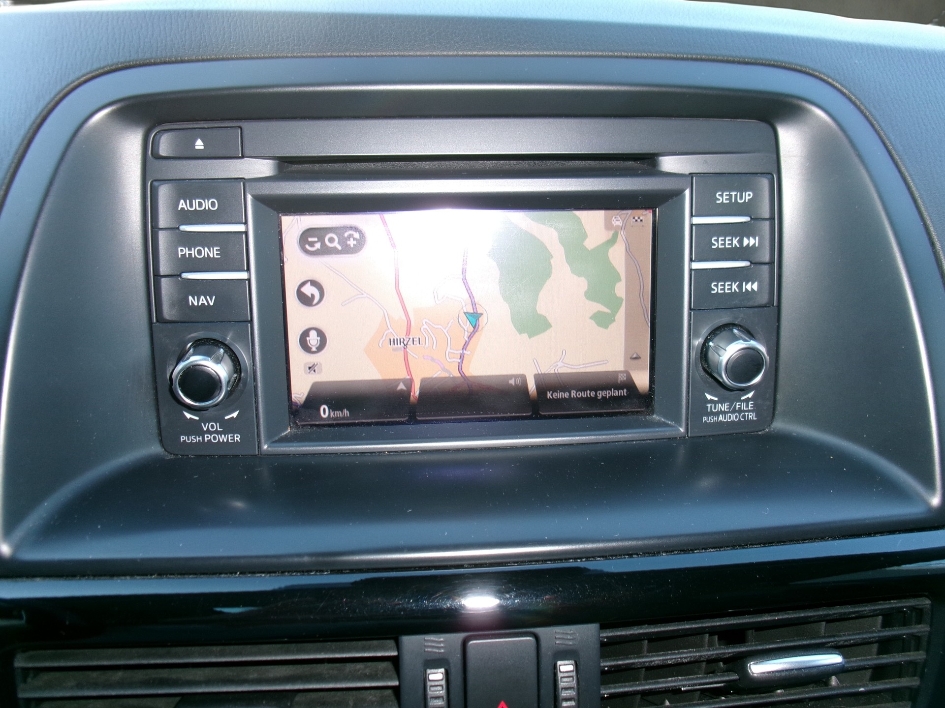 MAZDA CX-5 2.2 D HP Revolution AWD Automatic-image-9