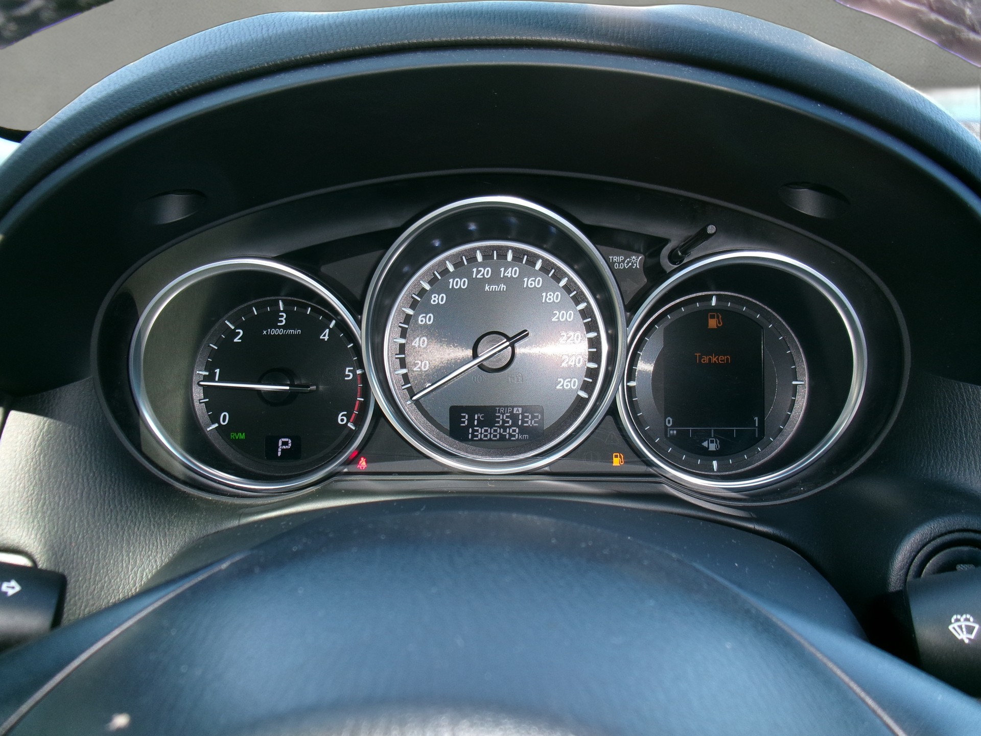 MAZDA CX-5 2.2 D HP Revolution AWD Automatic-image-7