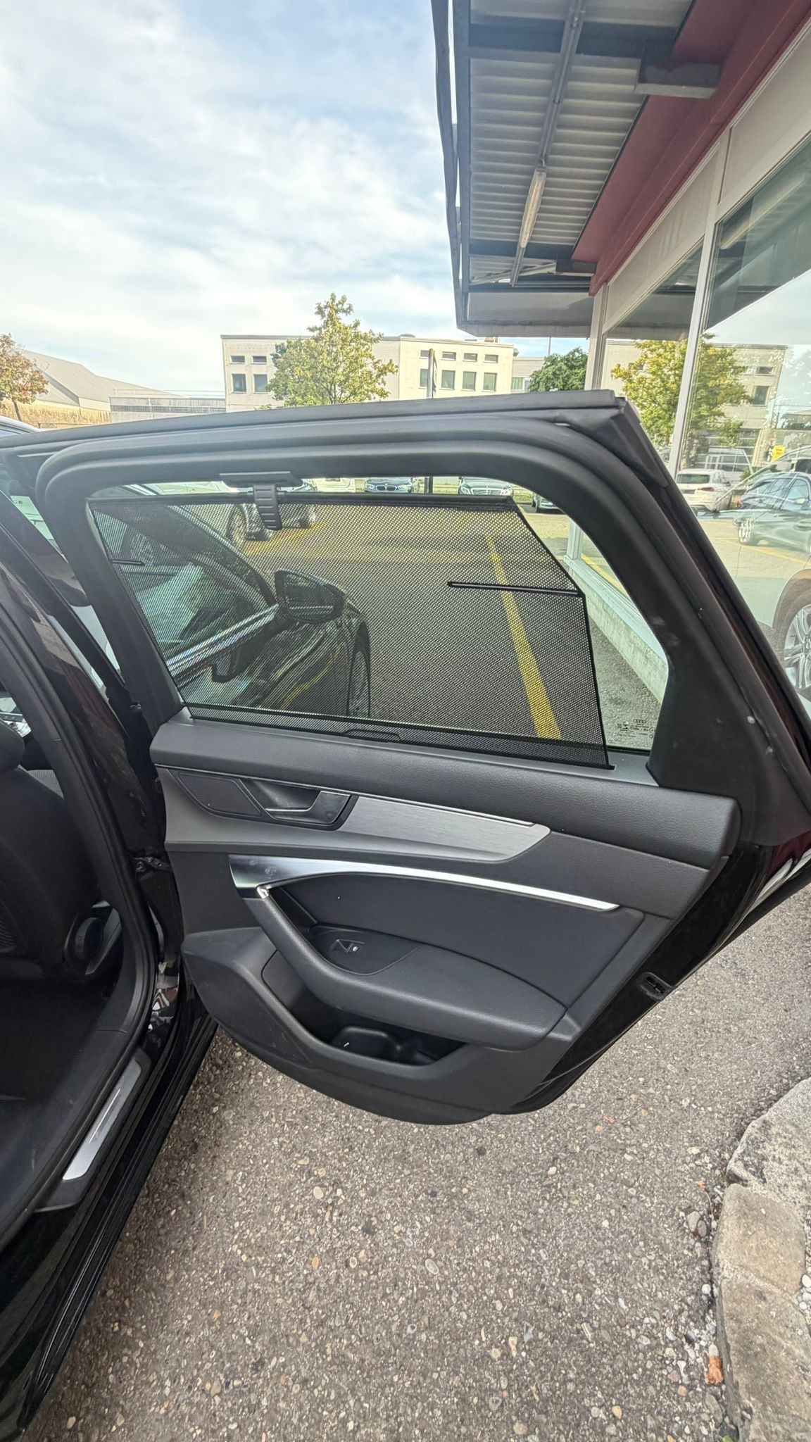 AUDI A6 Avant 45 TFSI Sport Attraction quattro S-tronic-image-9