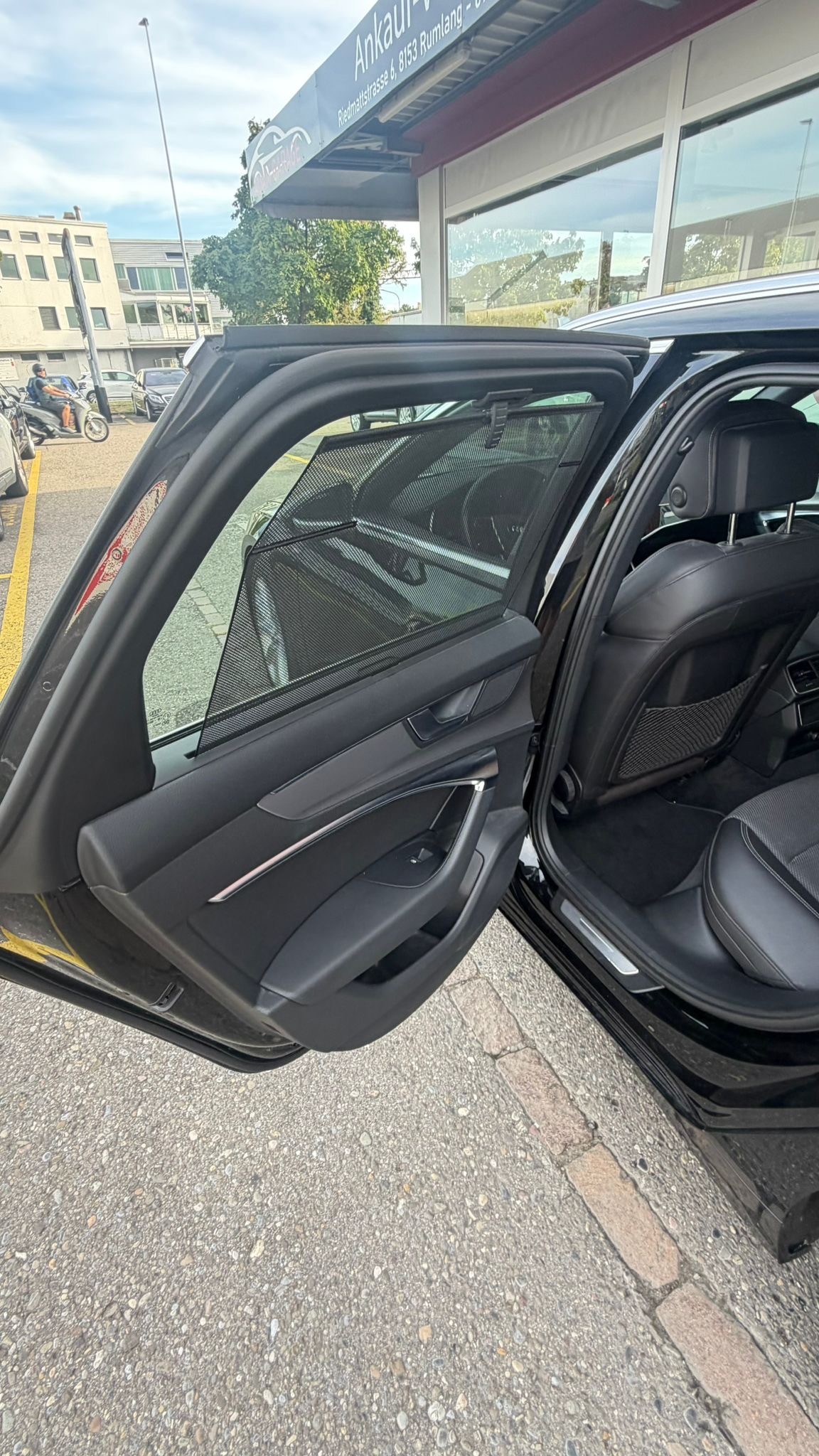 AUDI A6 Avant 45 TFSI Sport Attraction quattro S-tronic-image-8