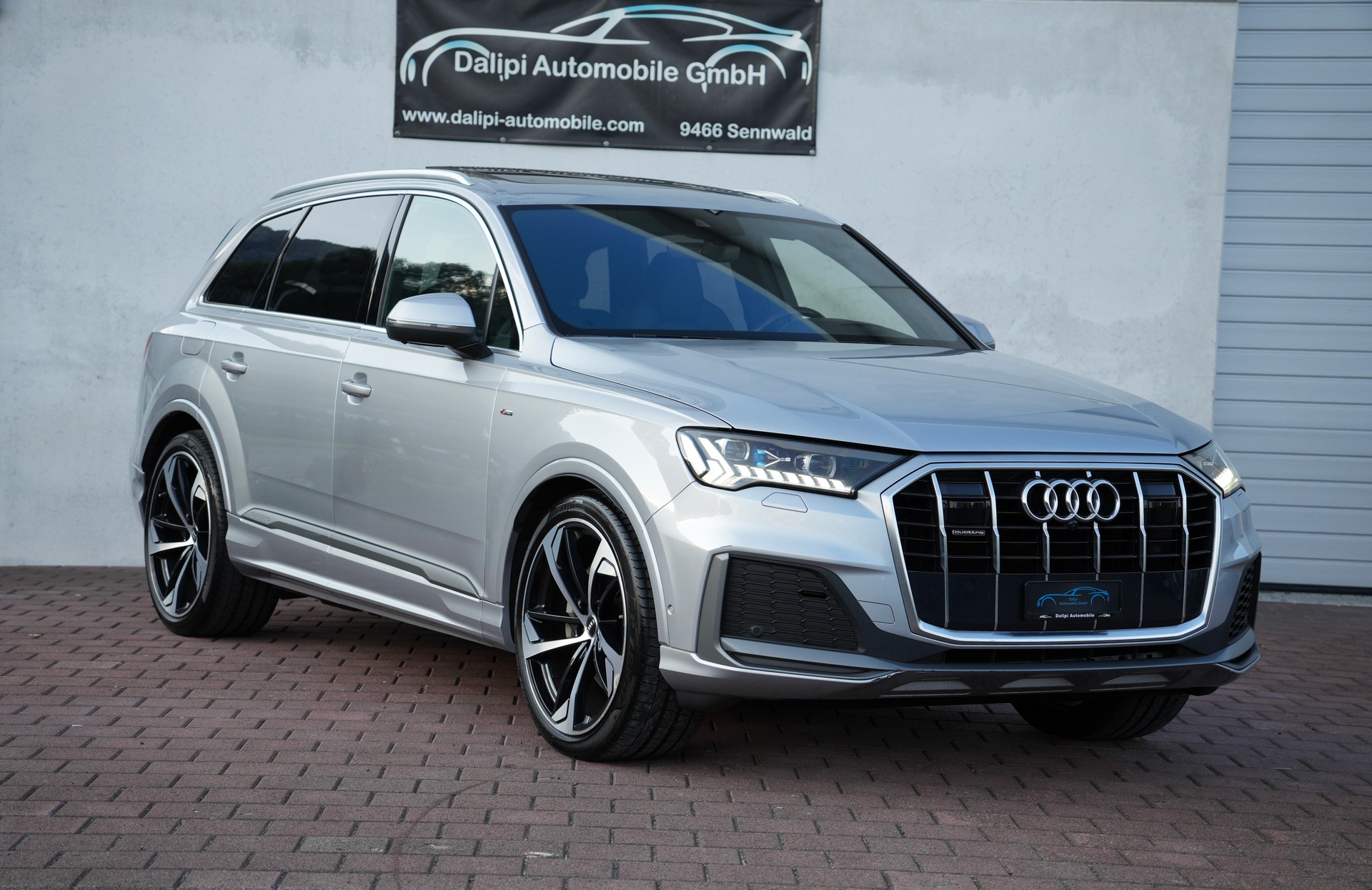 AUDI Q7 50 TDI quattro S Line tiptronic (7-Plätzer)-image-6