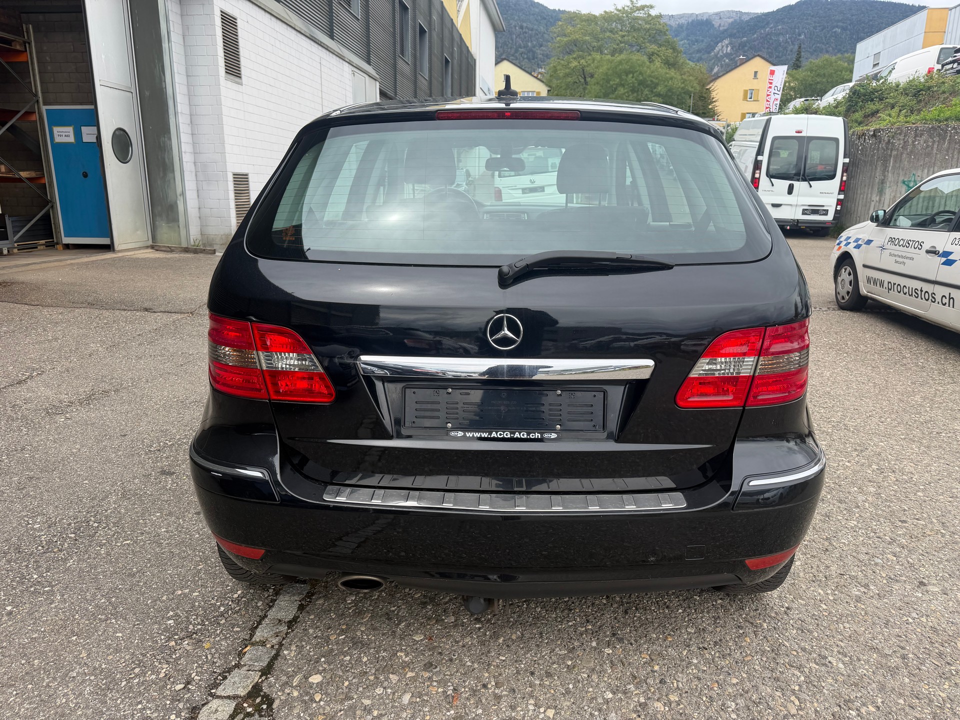 MERCEDES-BENZ B 180 (170) BlueEfficiency ** Klimaanlage ** 06x Airbag **-image-11