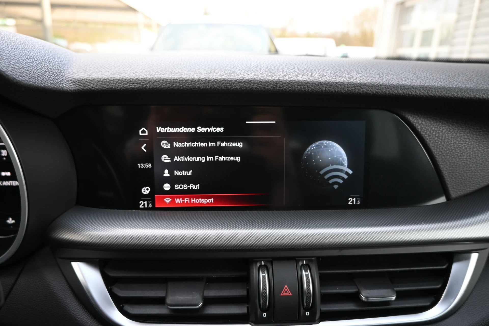 ALFA ROMEO Stelvio 2.2 JTDM Veloce Sport Black Premium Q4 AT8+ 210PS + New Modell-image-27