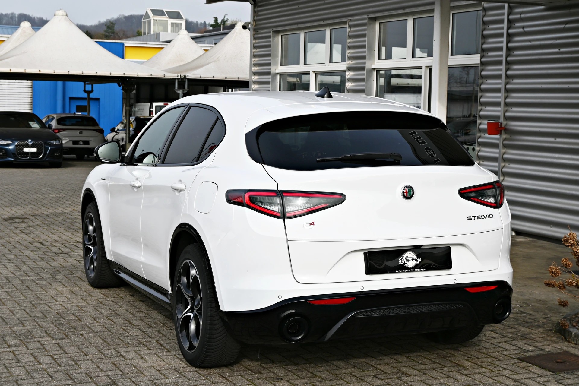 ALFA ROMEO Stelvio 2.2 JTDM Veloce Sport Black Premium Q4 AT8+ 210PS + New Modell-image-6