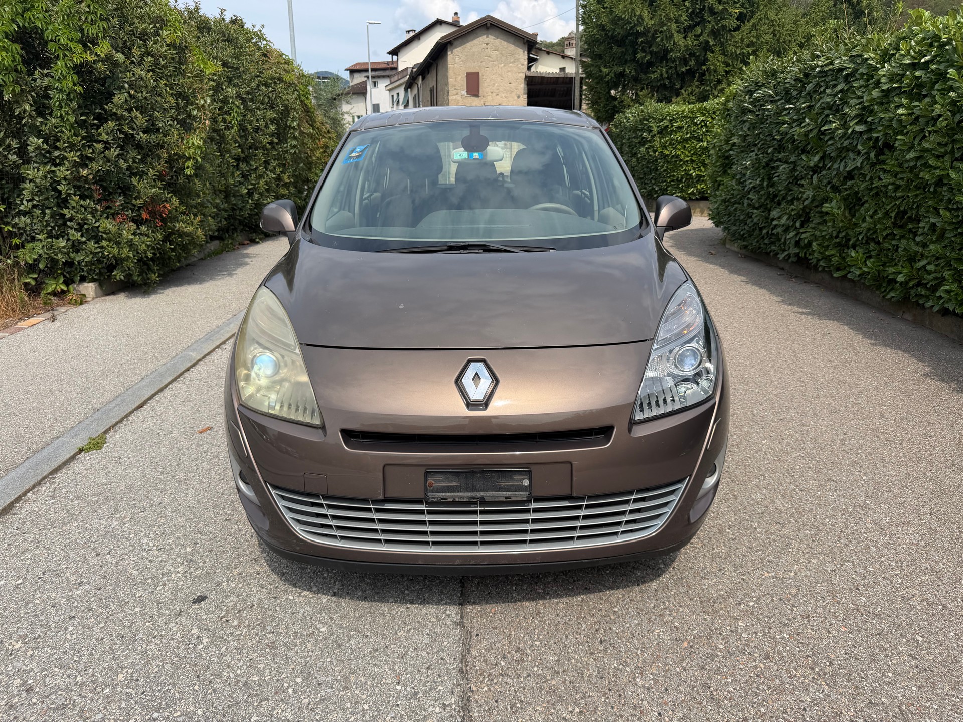 RENAULT Grand Scénic 1.4 16V Turbo Expression-image-0