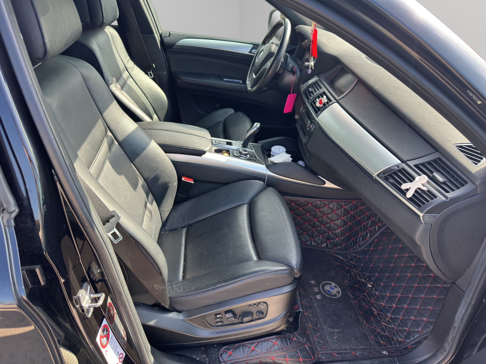 BMW X6 xDrive 50i Steptronic-image-9