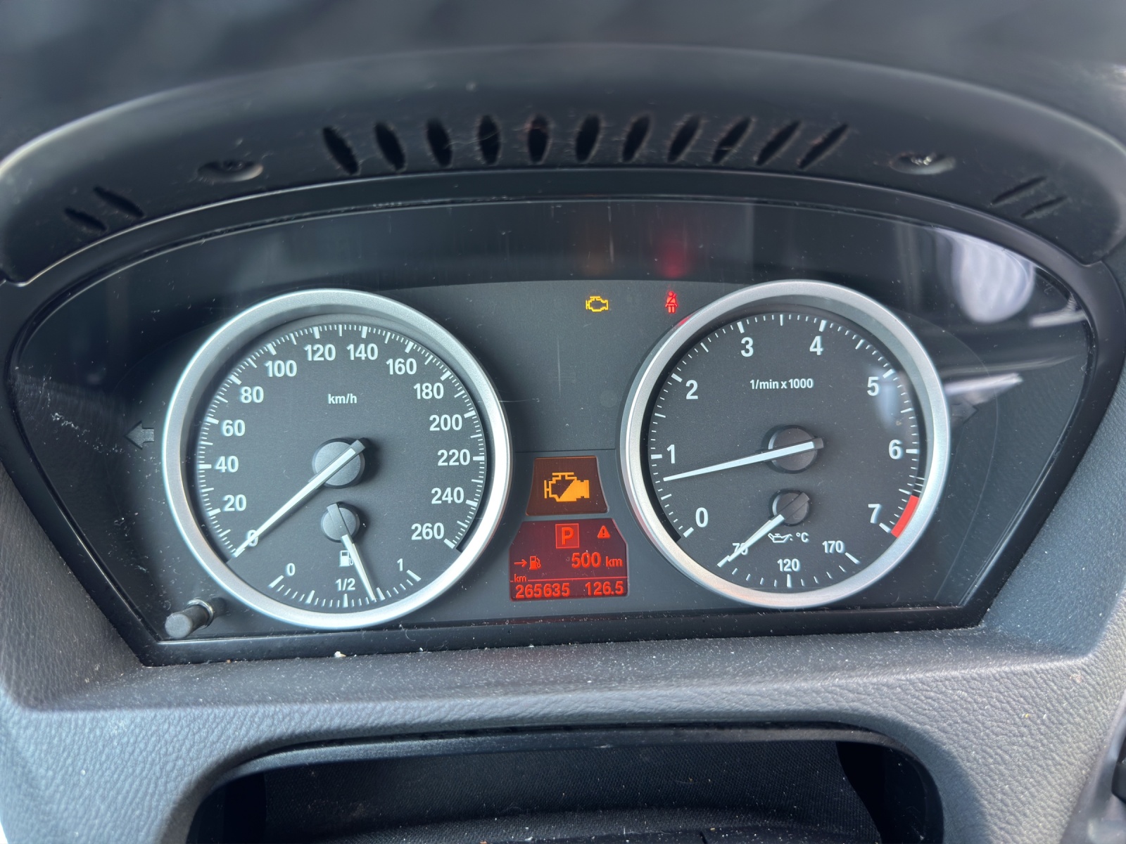 BMW X6 xDrive 50i Steptronic-image-18
