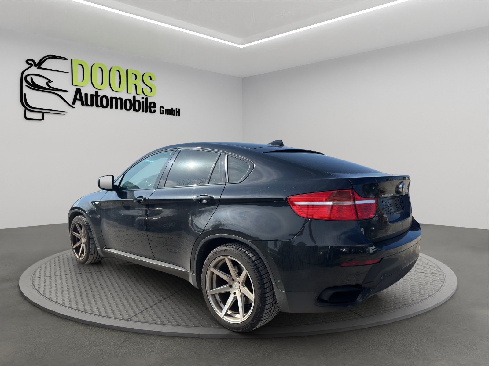BMW X6 xDrive 50i Steptronic-image-5