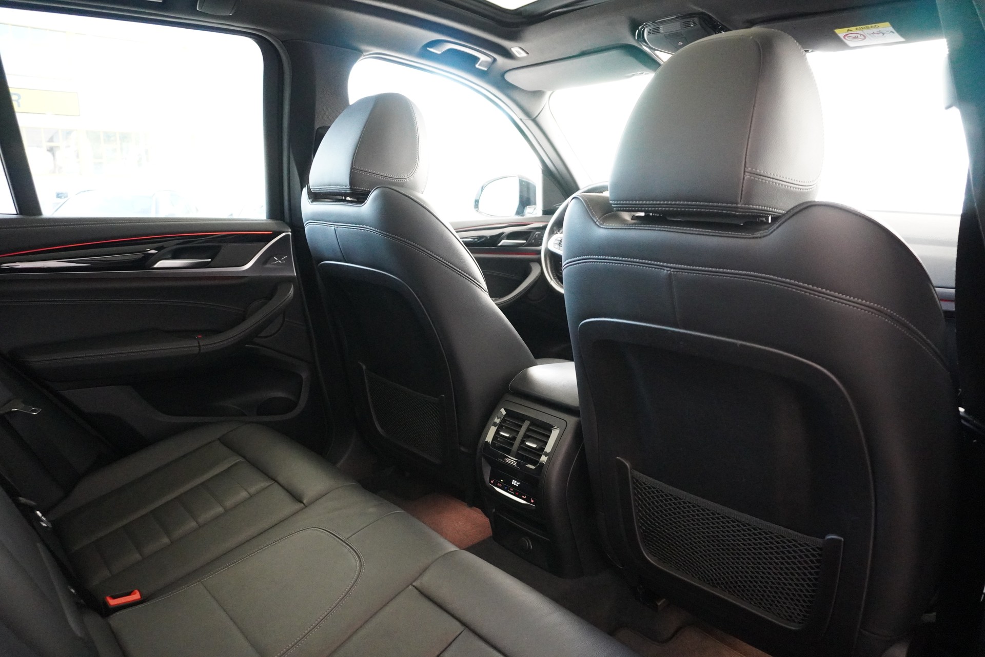 BMW X3 xDrive M40i Steptronic-image-16
