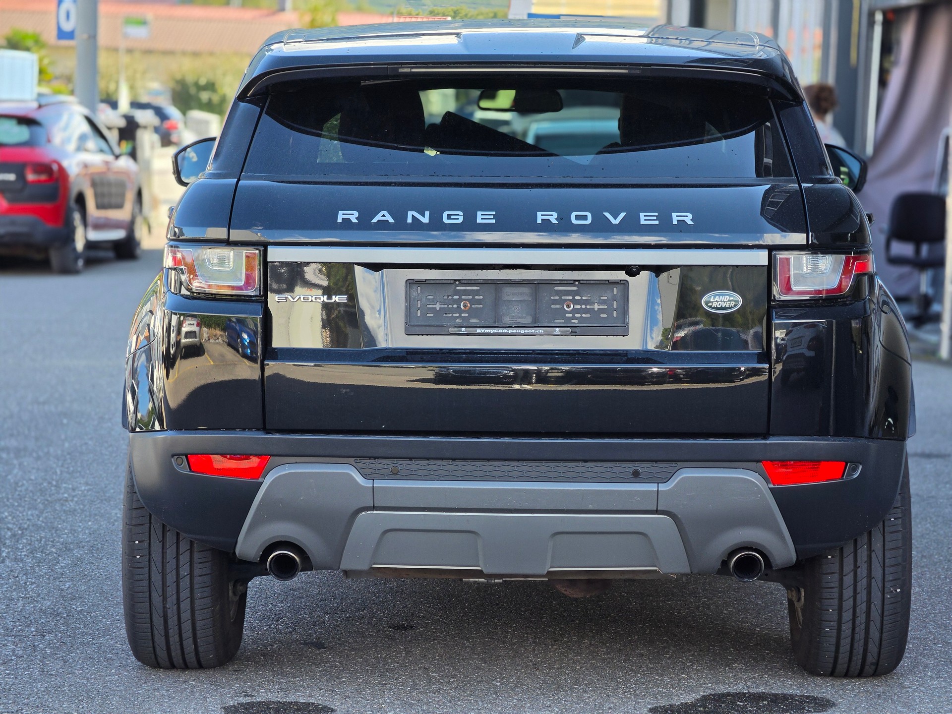 LAND ROVER Range Rover Evoque 2.0 Si4 HSE Dynamic AT9-image-3