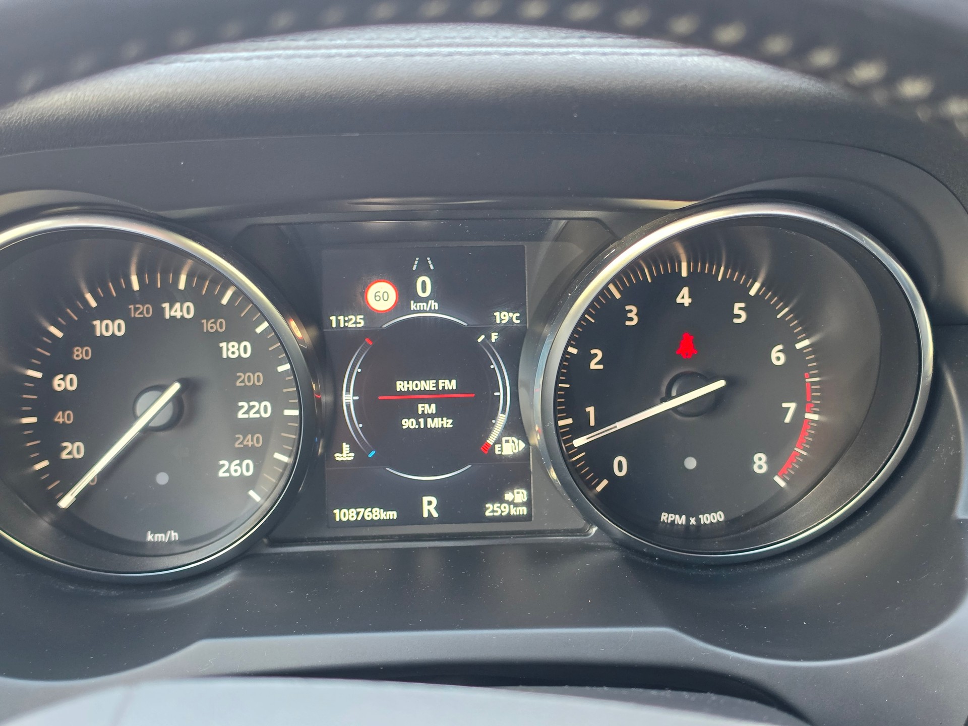 LAND ROVER Range Rover Evoque 2.0 Si4 HSE Dynamic AT9-image-12