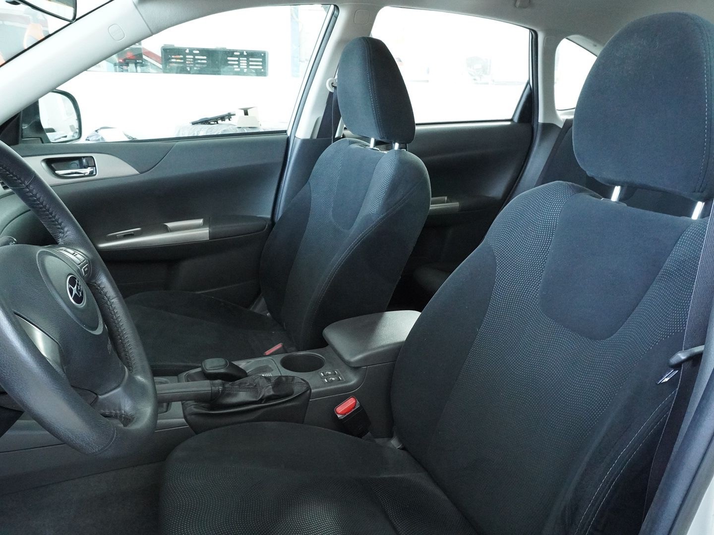 SUBARU Impreza 1.5R Swiss-showroom-element-3