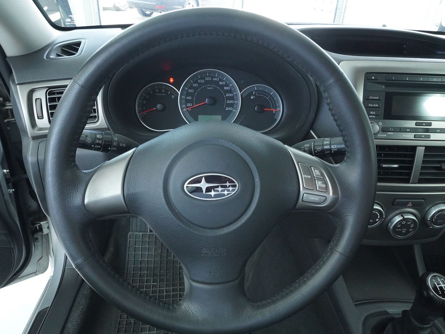 SUBARU Impreza 1.5R Swiss-image-5