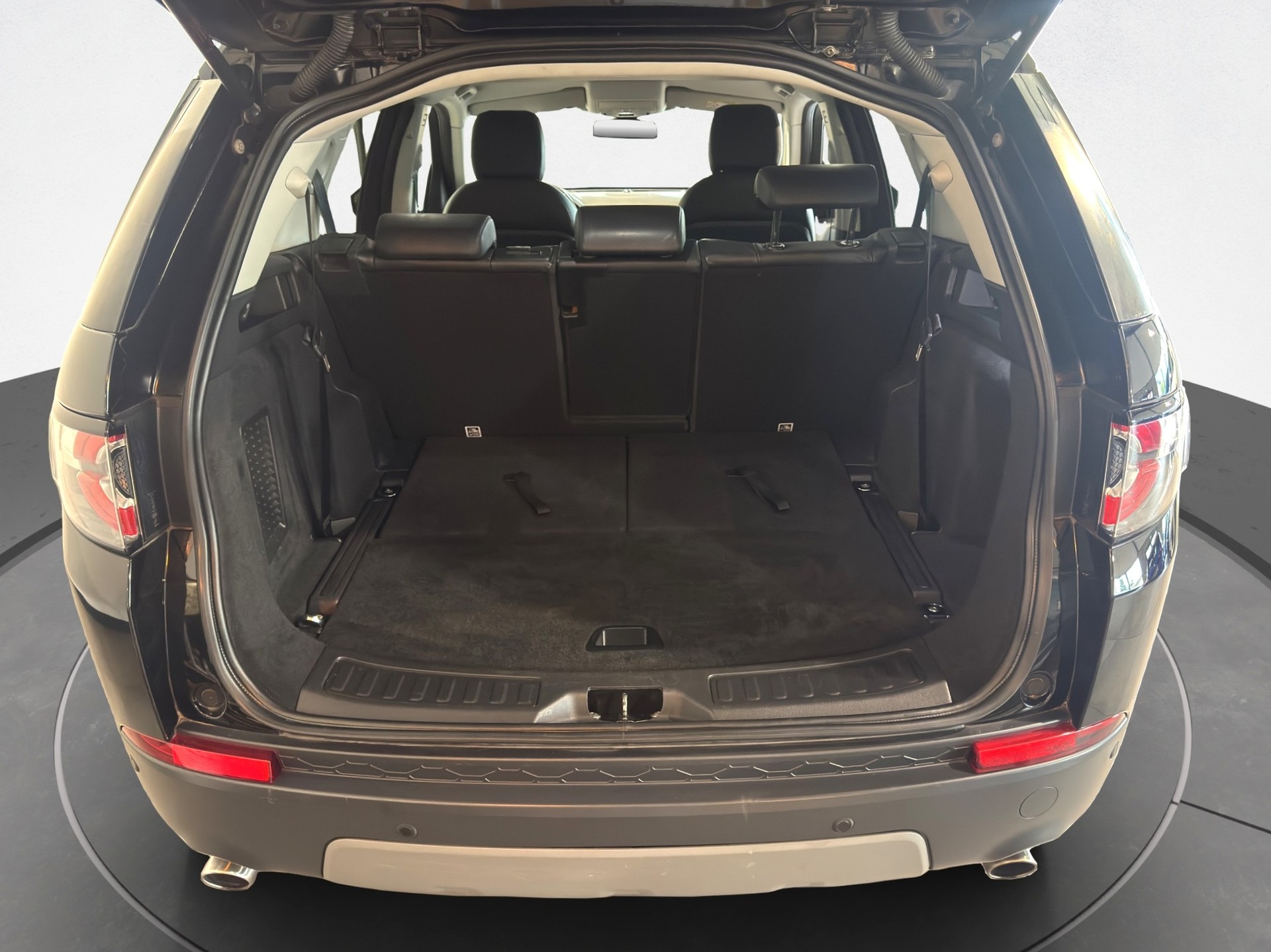 LAND ROVER Discovery Sport 2.0 Si4 HSE Luxury AT9-image-16