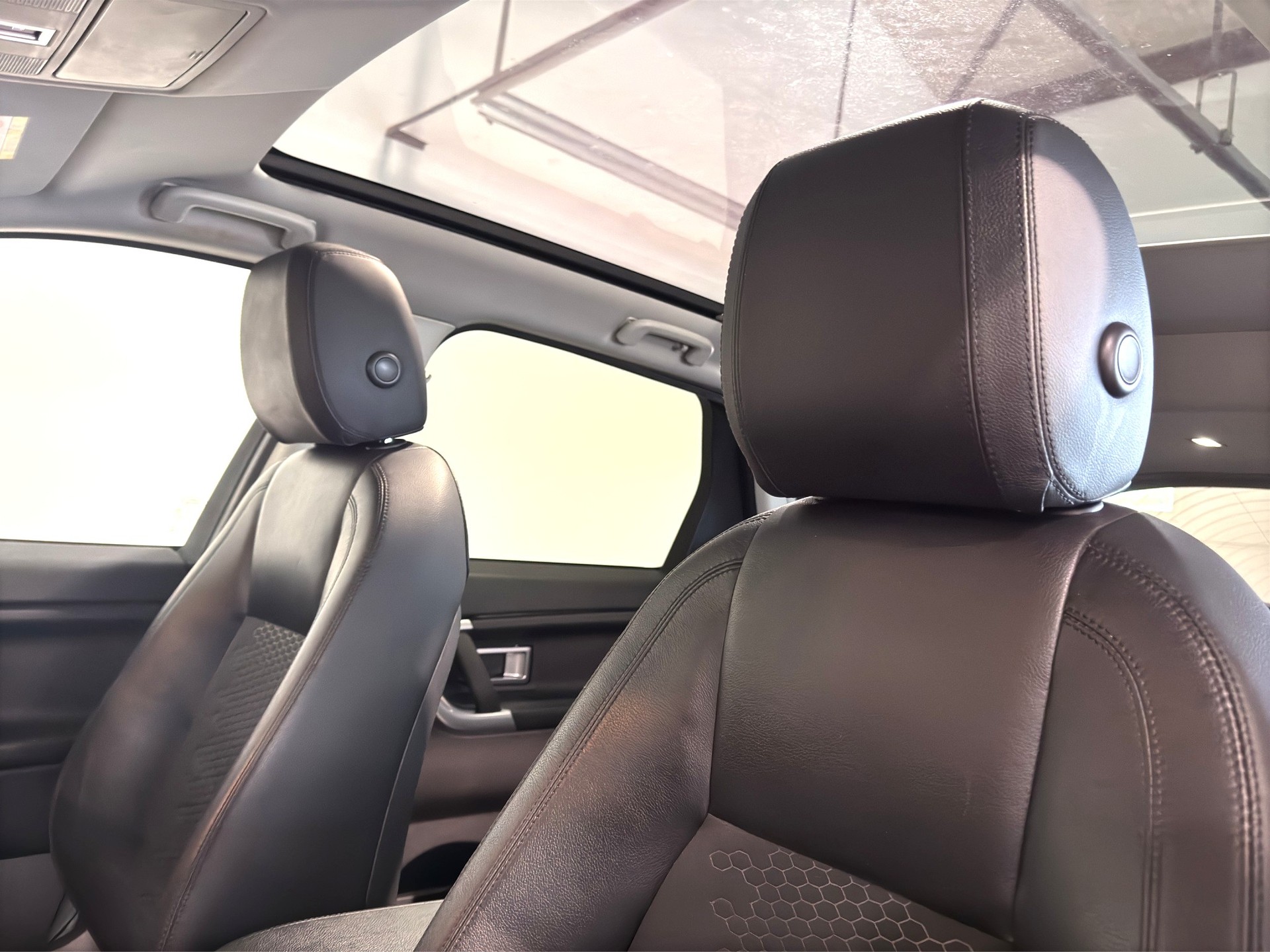 LAND ROVER Discovery Sport 2.0 Si4 HSE Luxury AT9-image-27