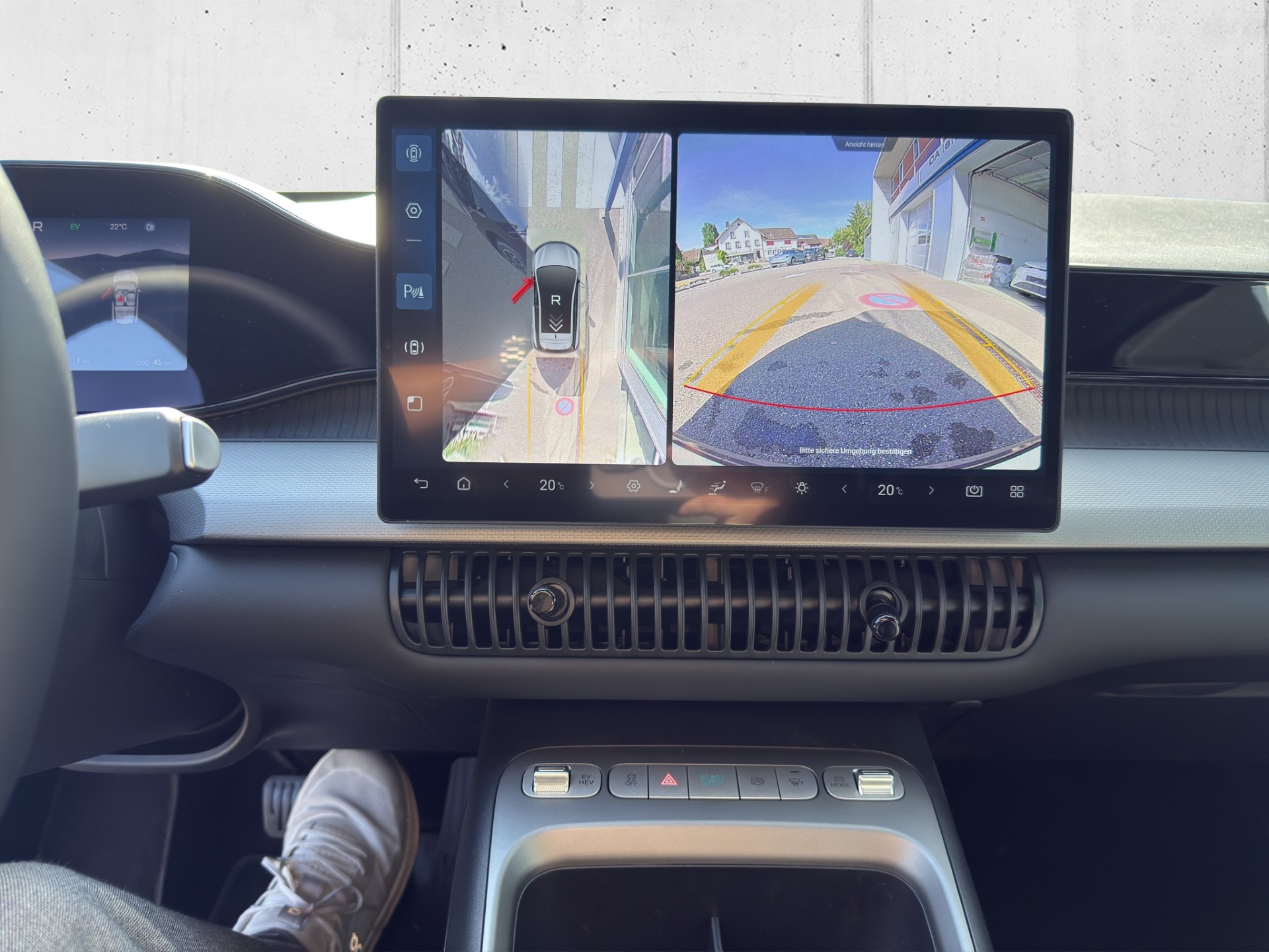 BYD Dolphin G DM-i Comfort-image-9
