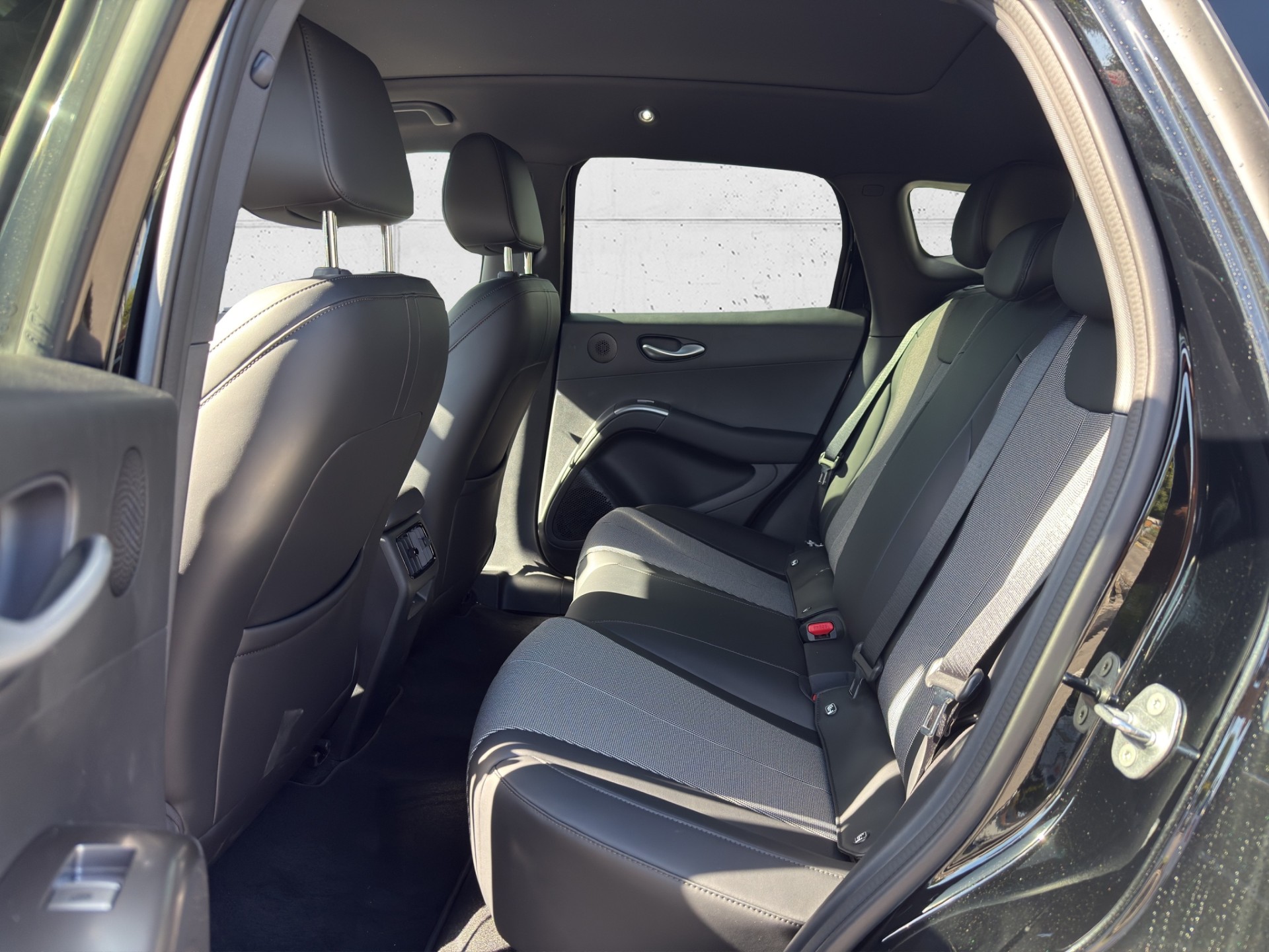 BYD Dolphin G DM-i Comfort-image-12