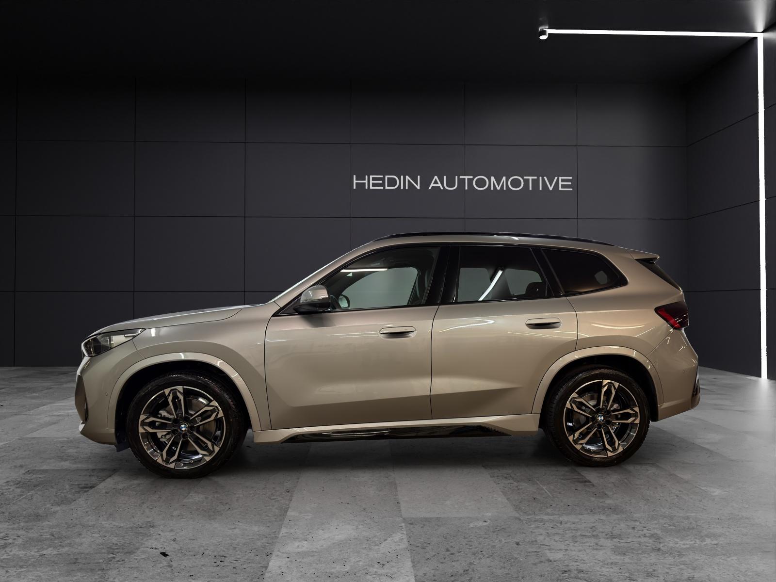BMW X1 U11 23i xDrive-image-1