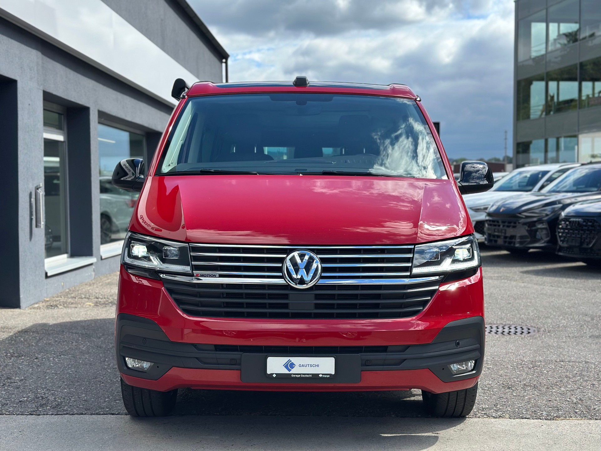 VW T6.1 California 2.0 TDI Ocean 4Motion DSG-image-2