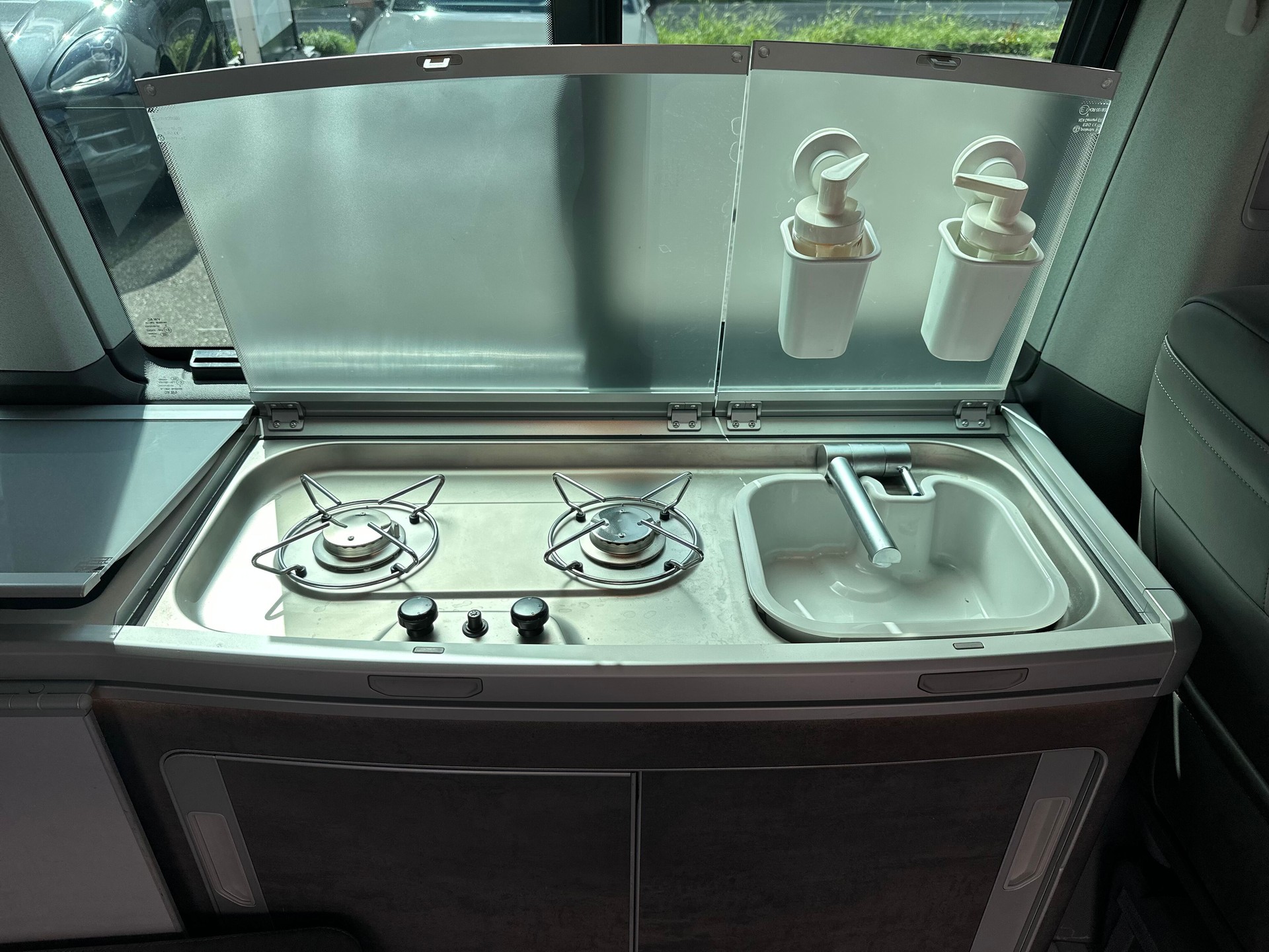 VW T6.1 California 2.0 TDI Ocean 4Motion DSG-image-15