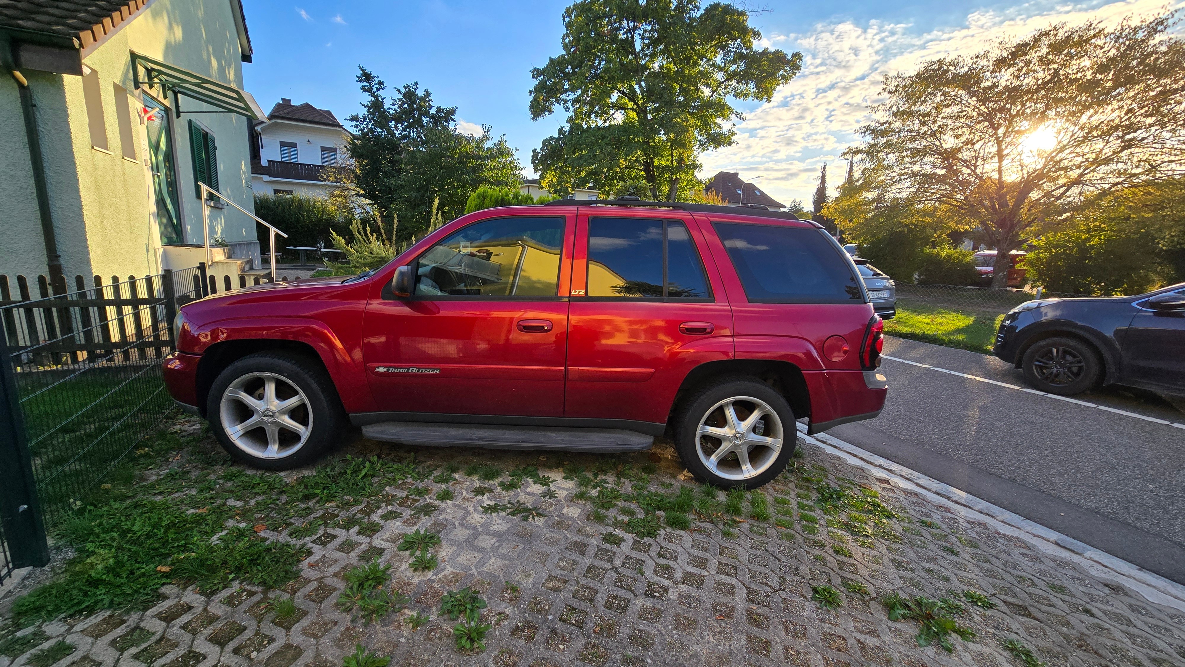 CHEVROLET 4.2 LT Premium — slika 1